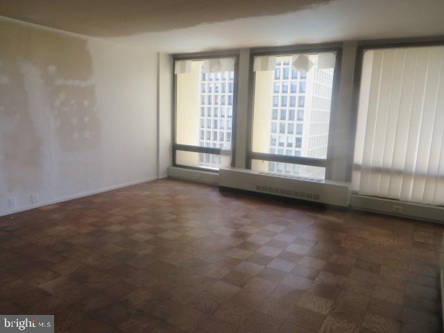 200 LOCUST STREET 8A