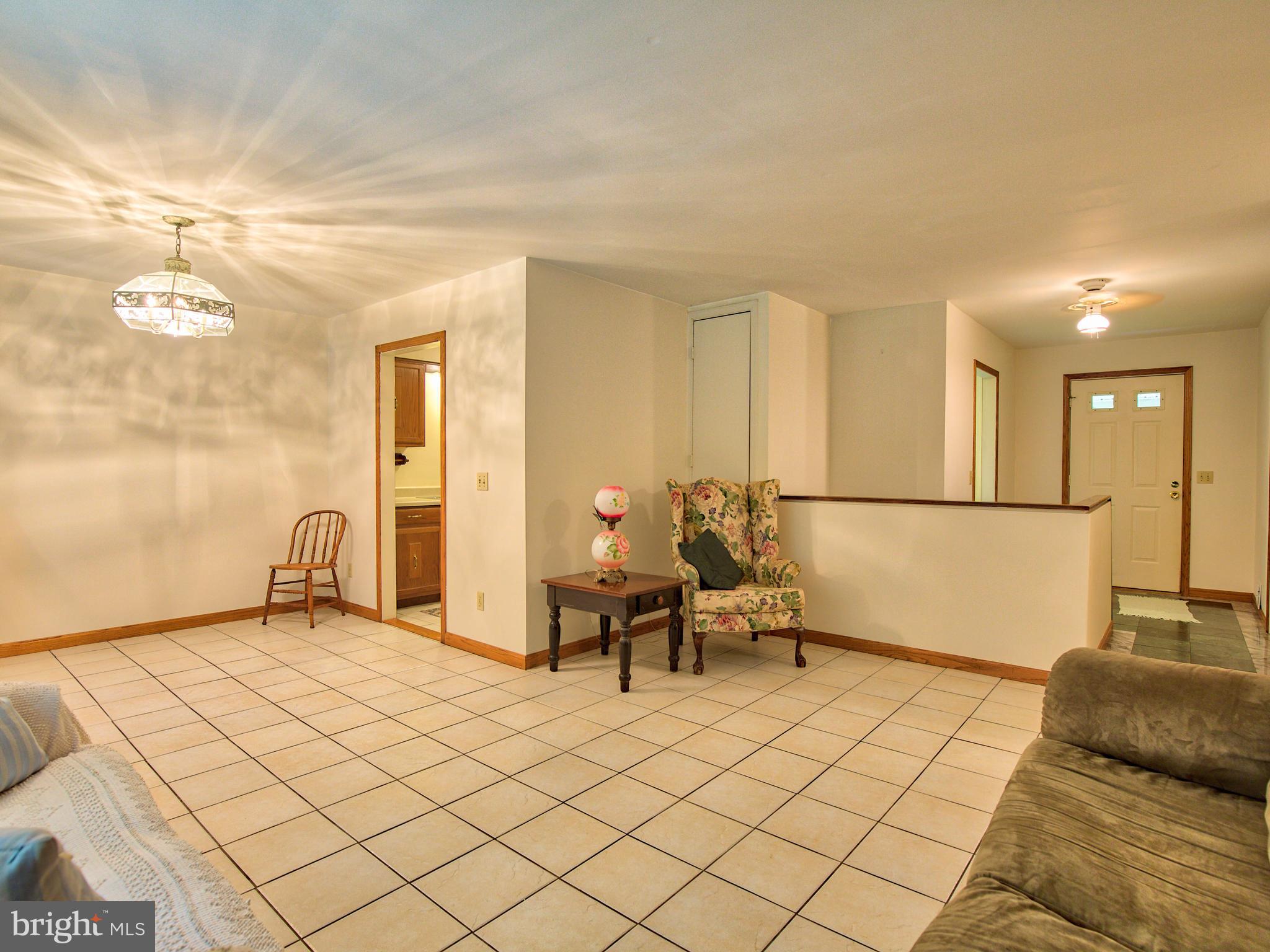 WATERLOO WOODS - Residential