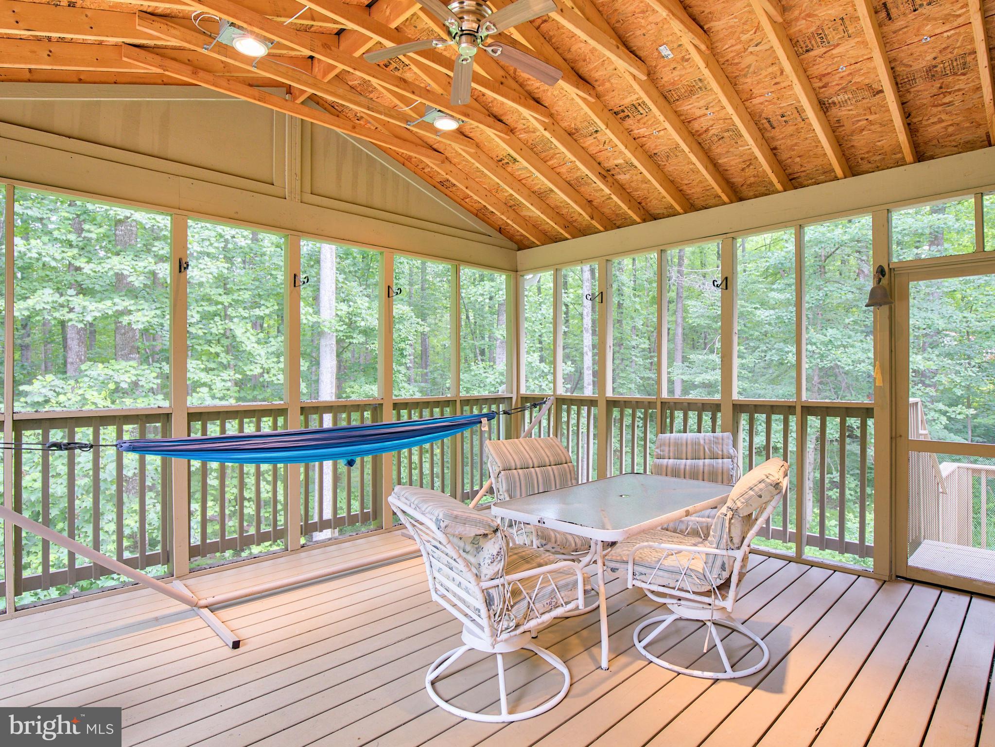 WATERLOO WOODS - Residential