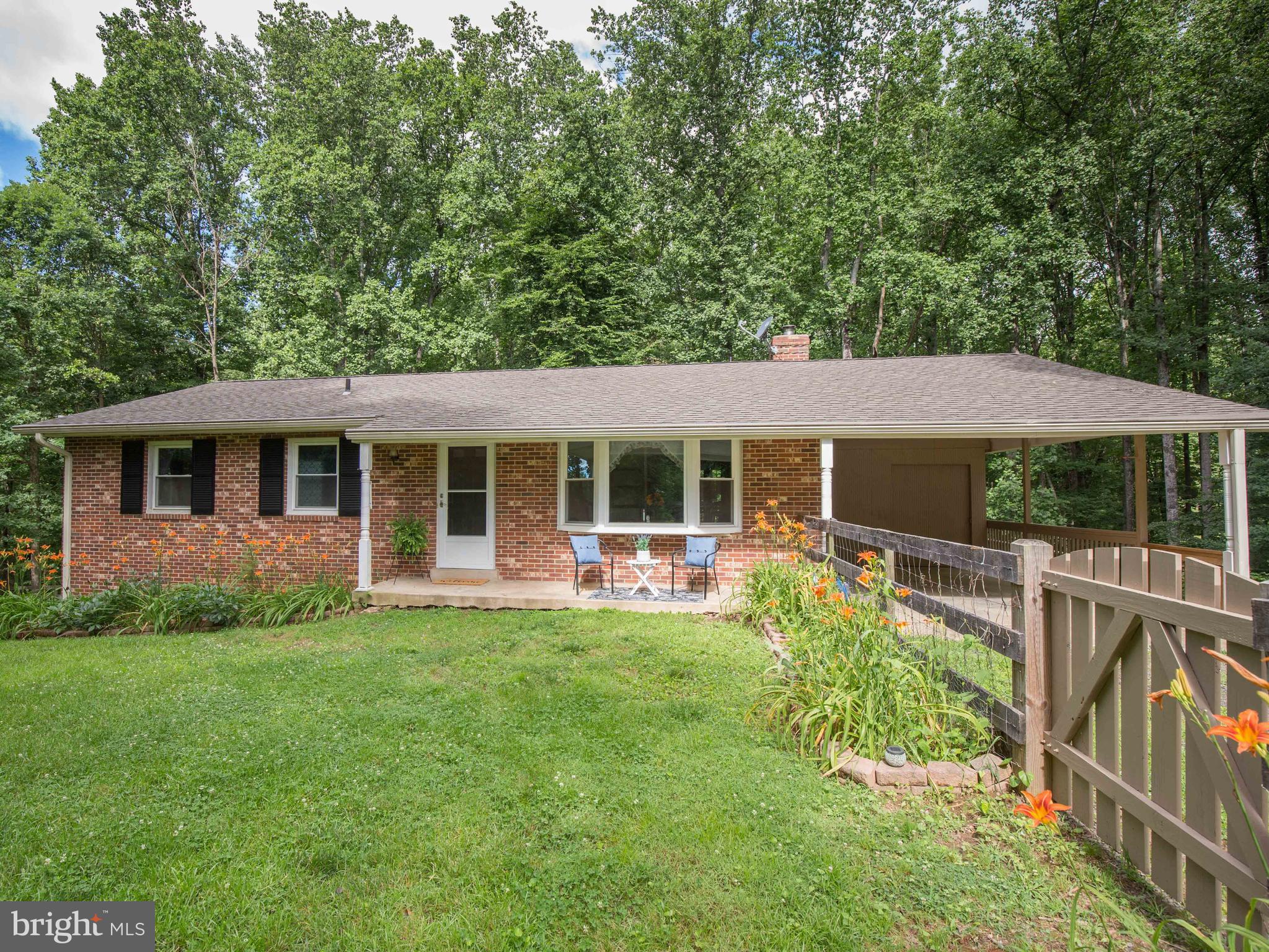 WATERLOO WOODS - Residential