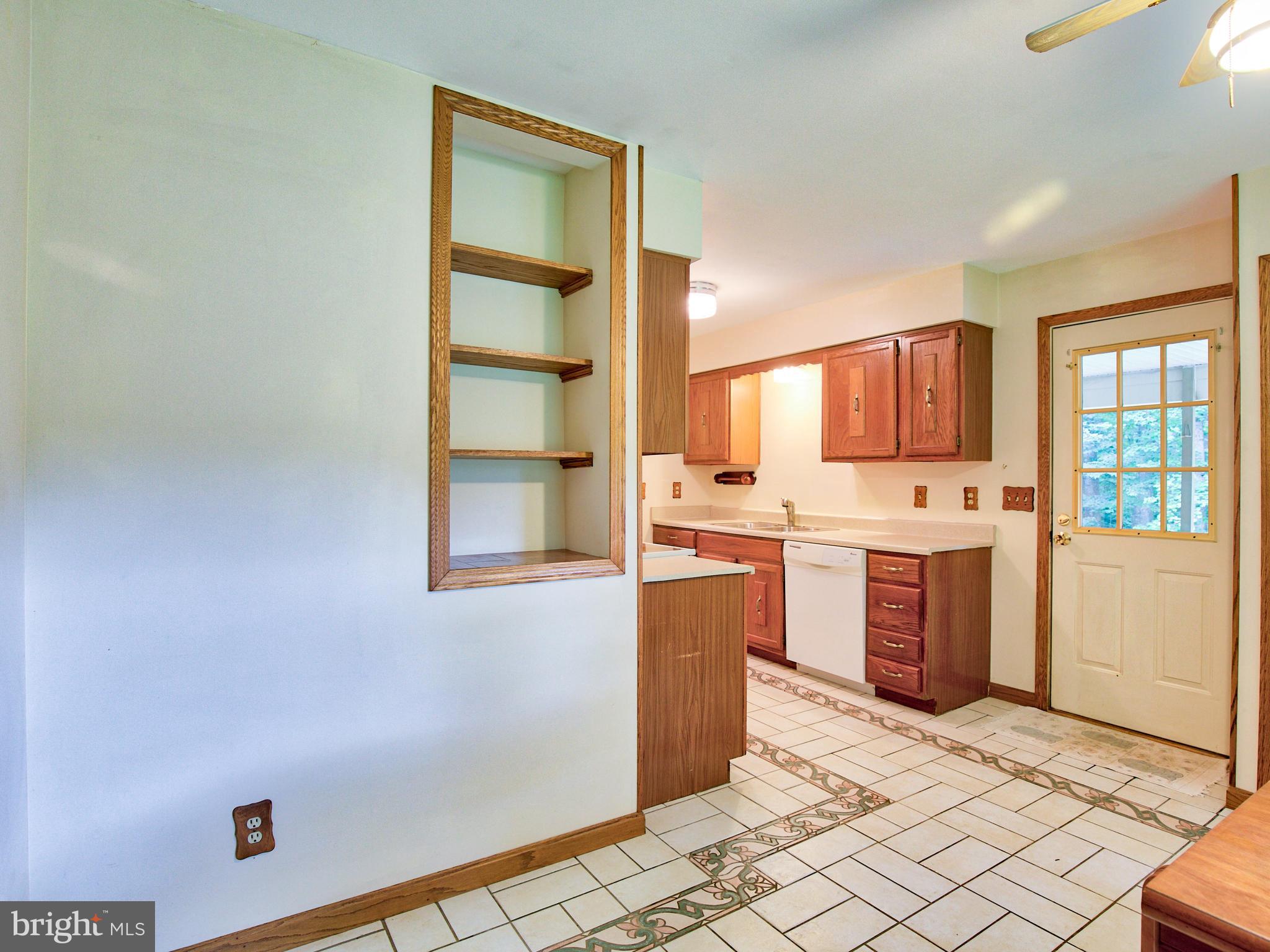 WATERLOO WOODS - Residential