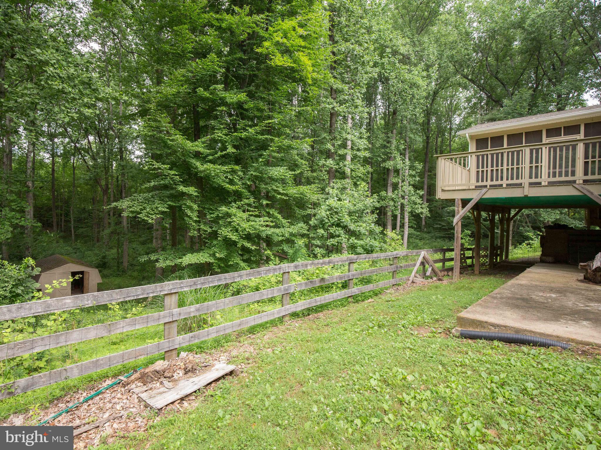 WATERLOO WOODS - Residential