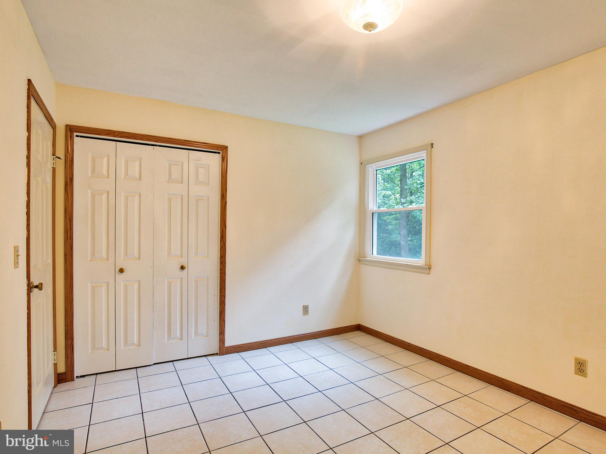 WATERLOO WOODS - Residential