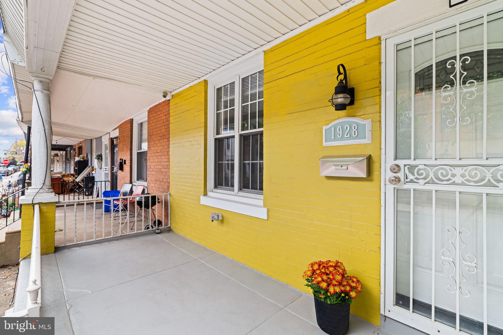 POINT BREEZE - Residential