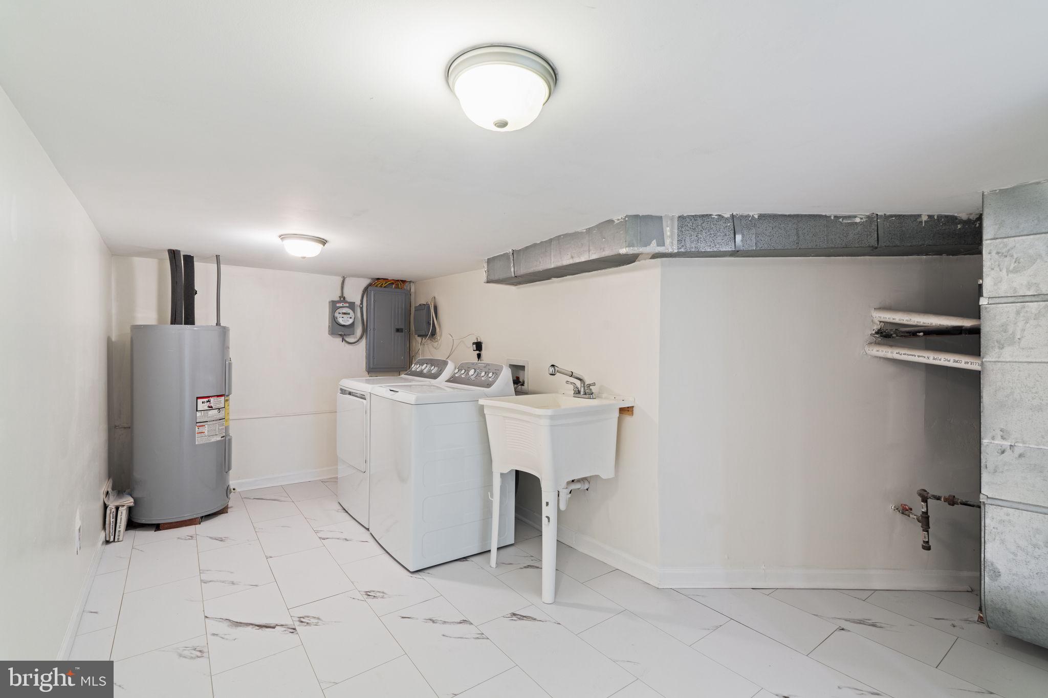 POINT BREEZE - Residential