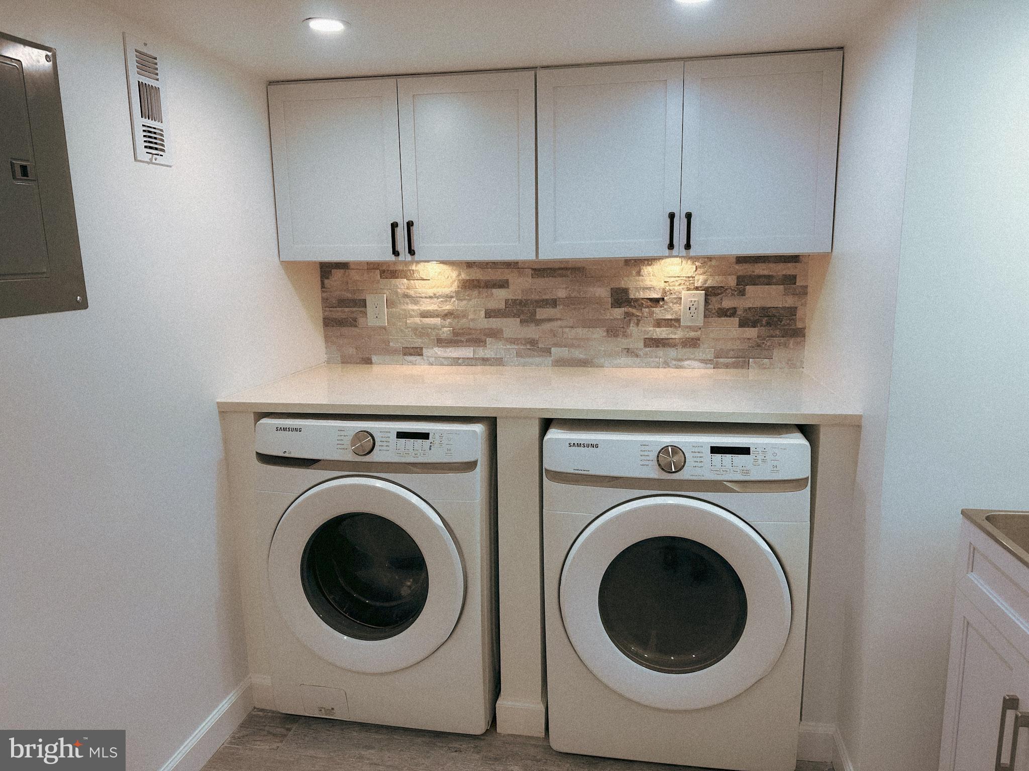 BRIDGEVIEW - GREENLAWN - Residential