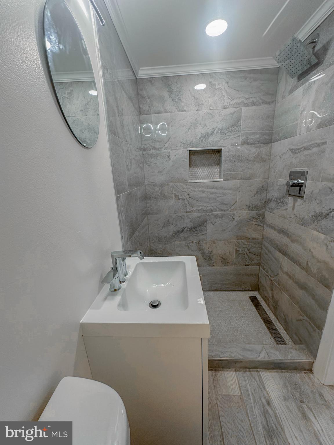 BRIDGEVIEW - GREENLAWN - Residential