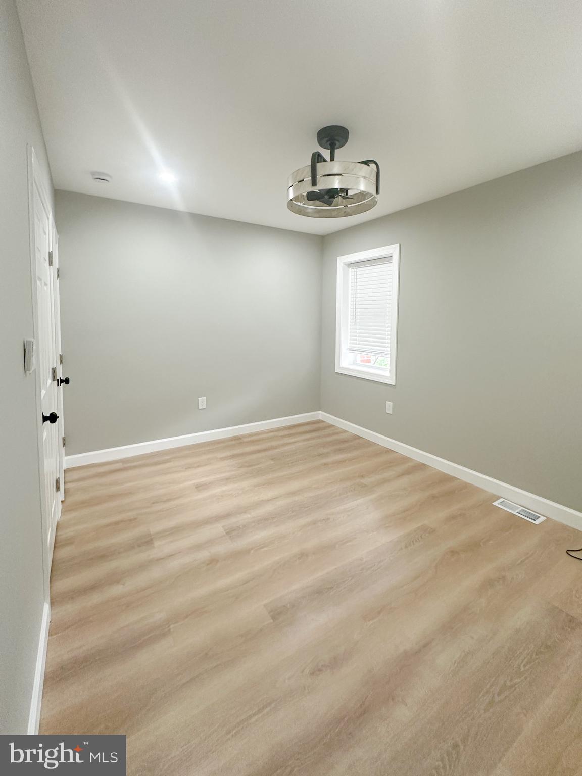 BRIDGEVIEW - GREENLAWN - Residential