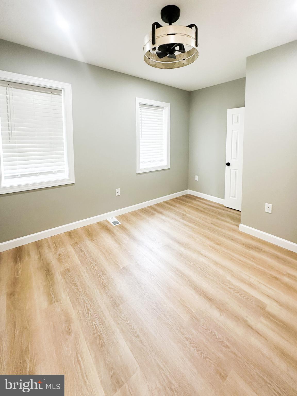 BRIDGEVIEW - GREENLAWN - Residential