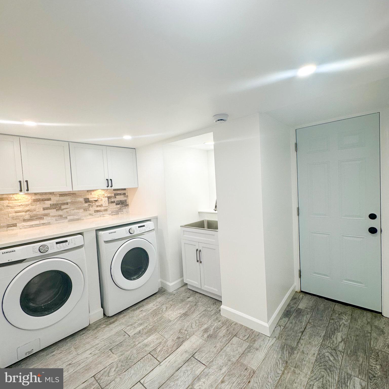 BRIDGEVIEW - GREENLAWN - Residential