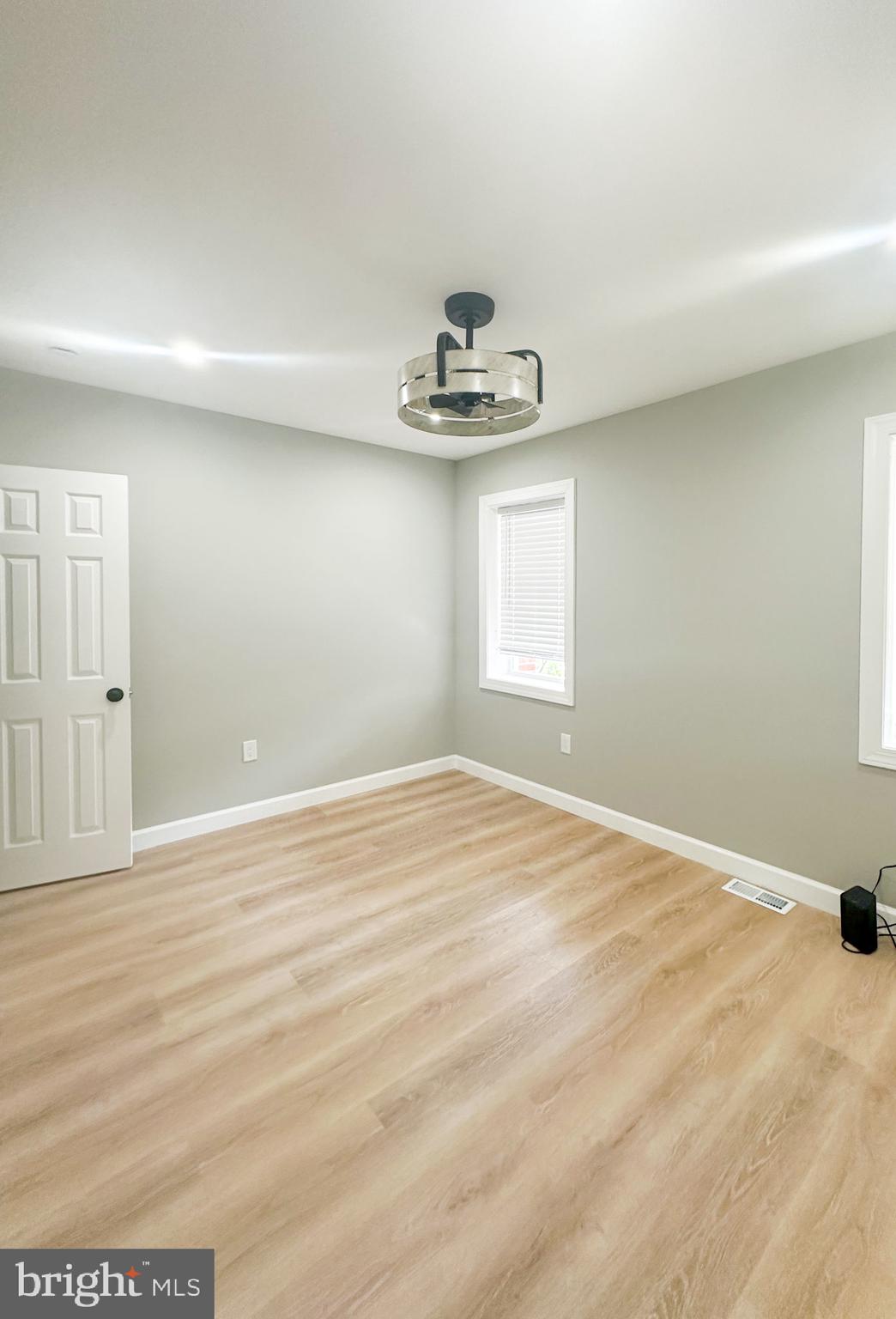 BRIDGEVIEW - GREENLAWN - Residential