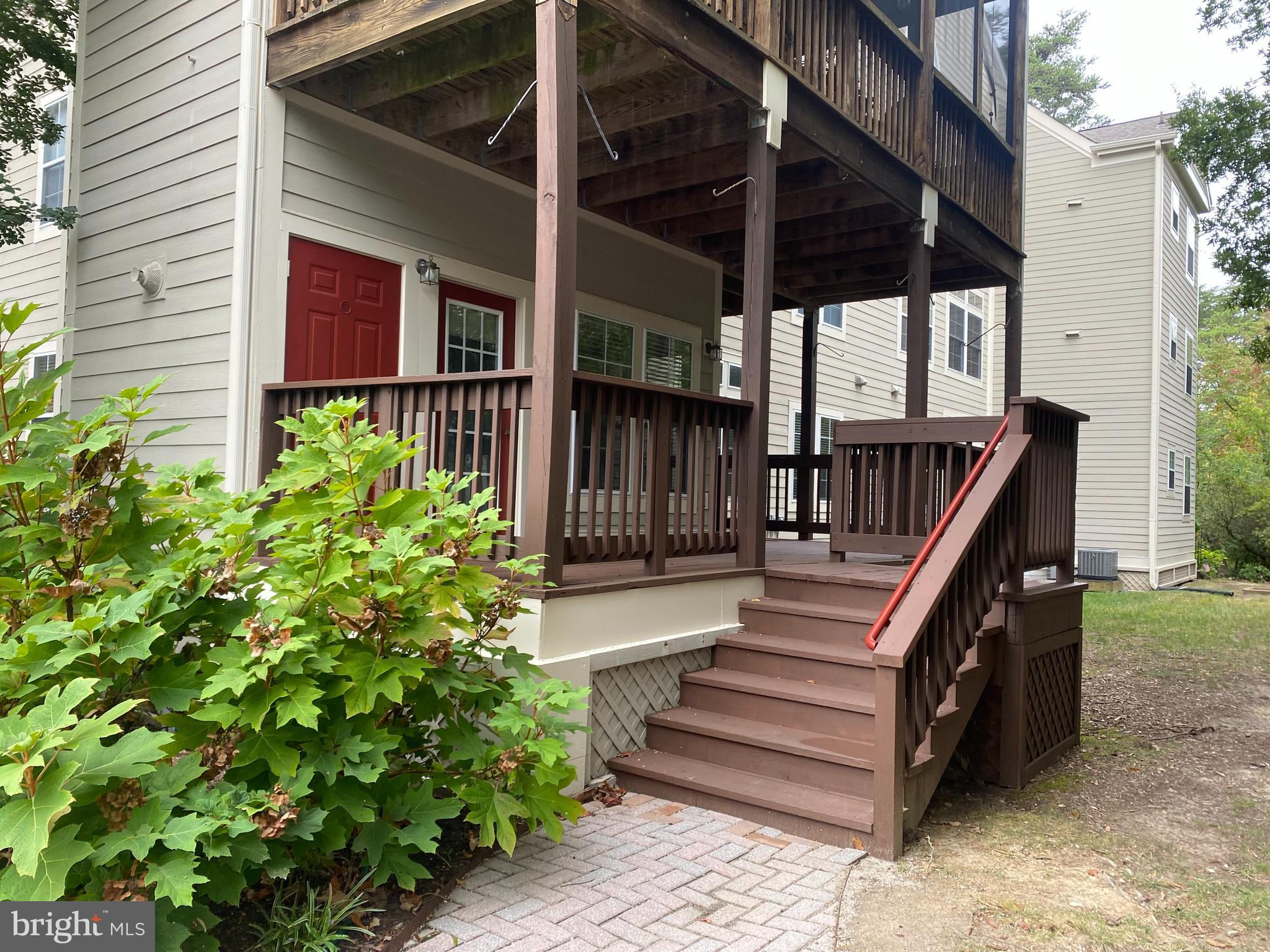 SOLOMONS LANDING - Residential