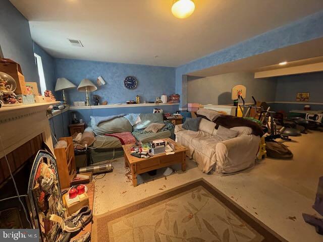 VILLAGES OF URBANA - Residential