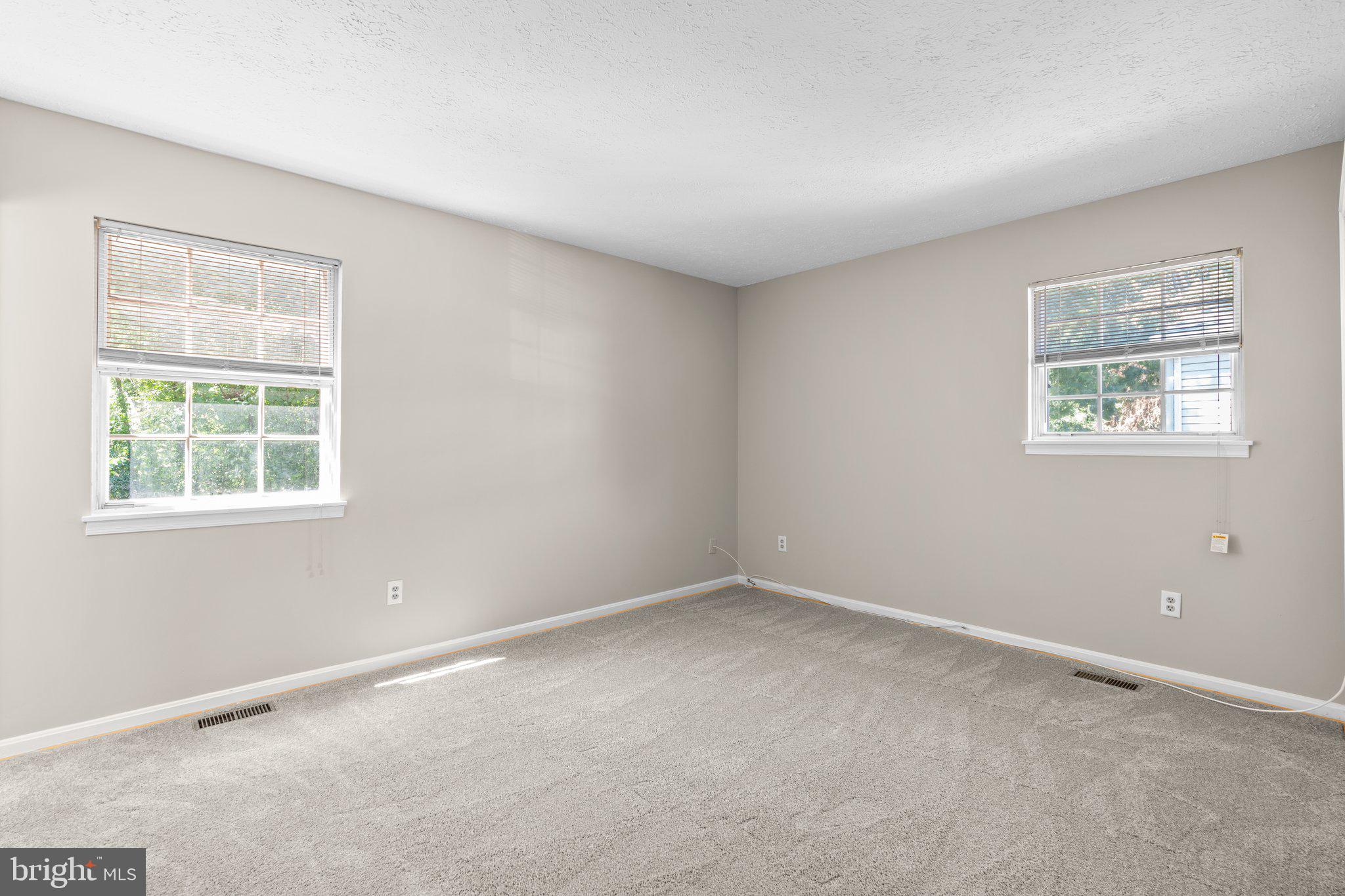 TREVOR WOODS - Residential