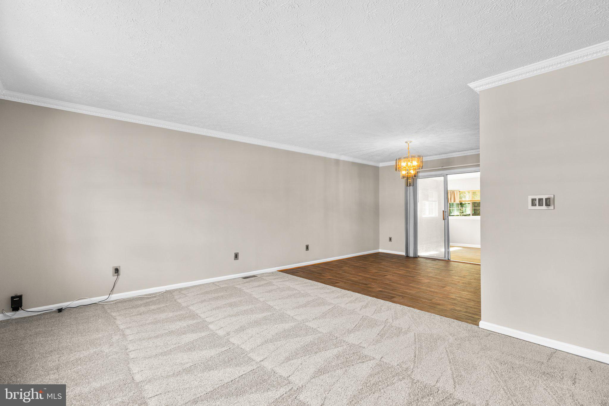 TREVOR WOODS - Residential