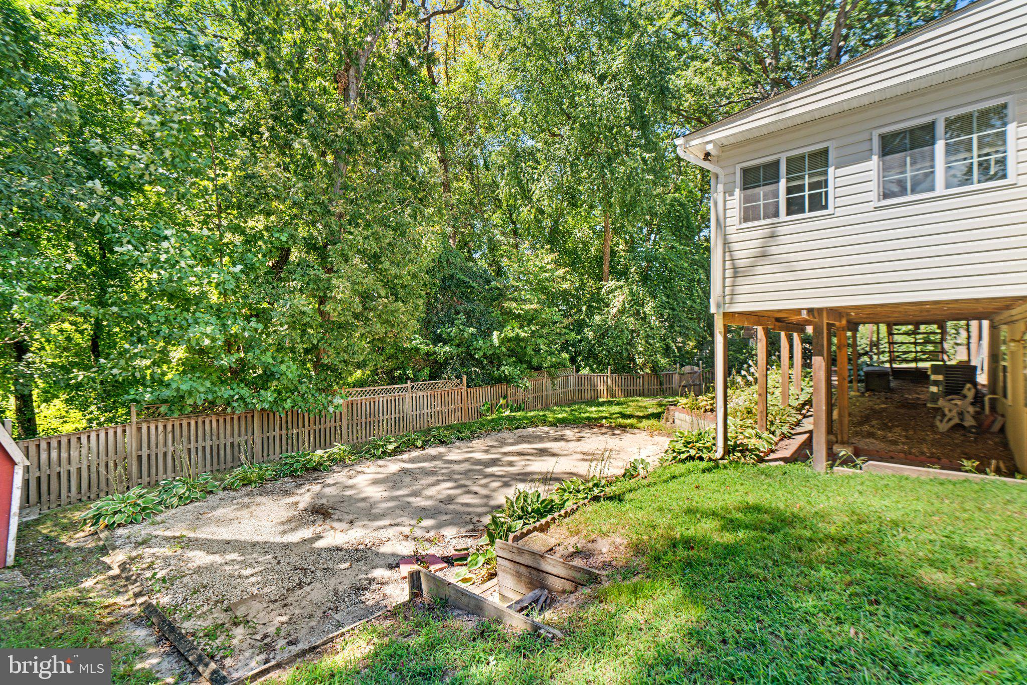 TREVOR WOODS - Residential