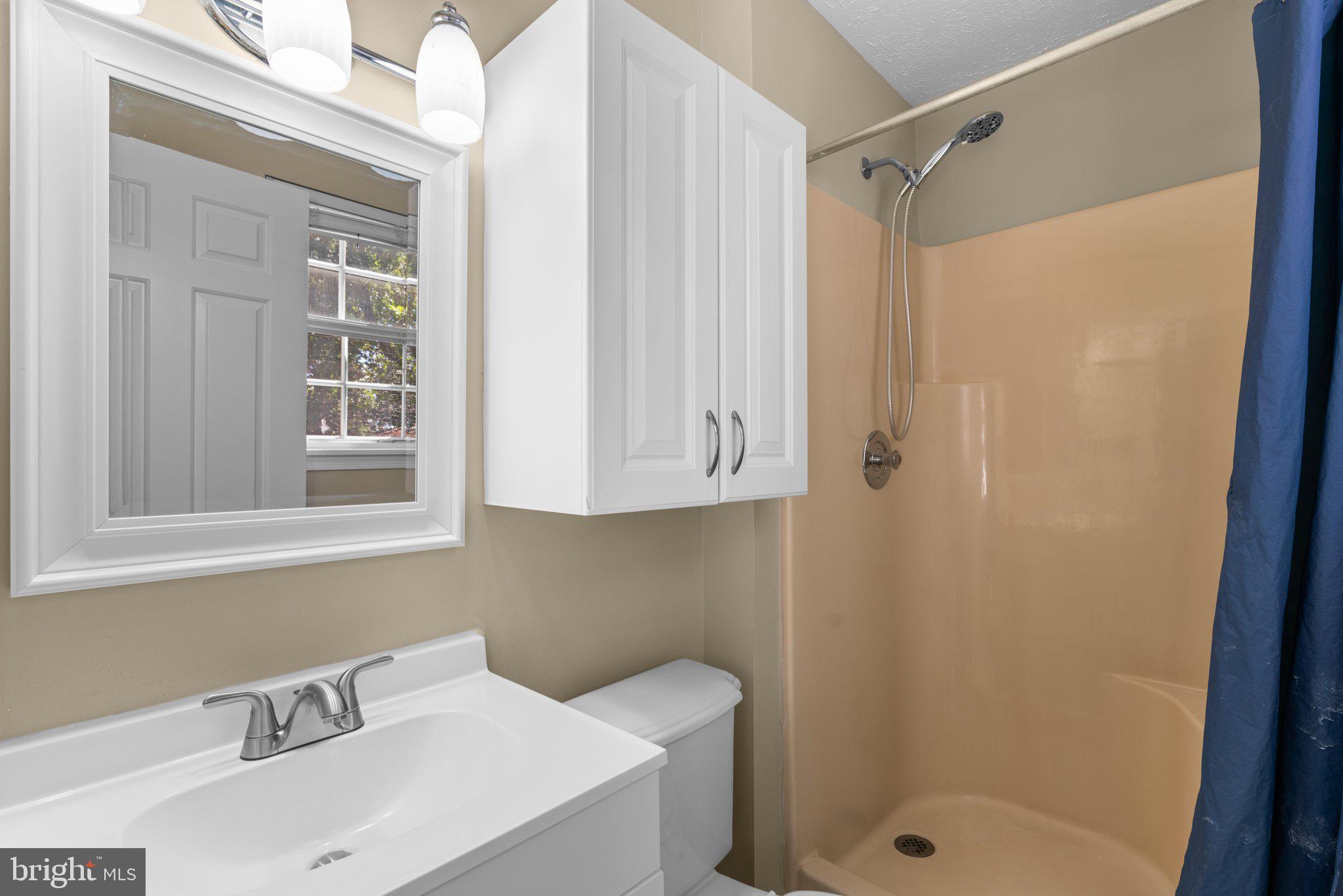 TREVOR WOODS - Residential