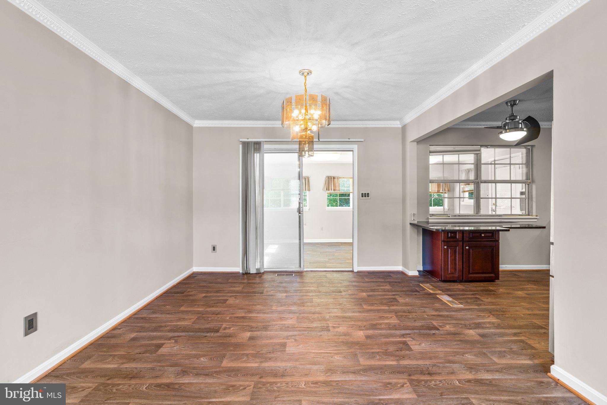 TREVOR WOODS - Residential