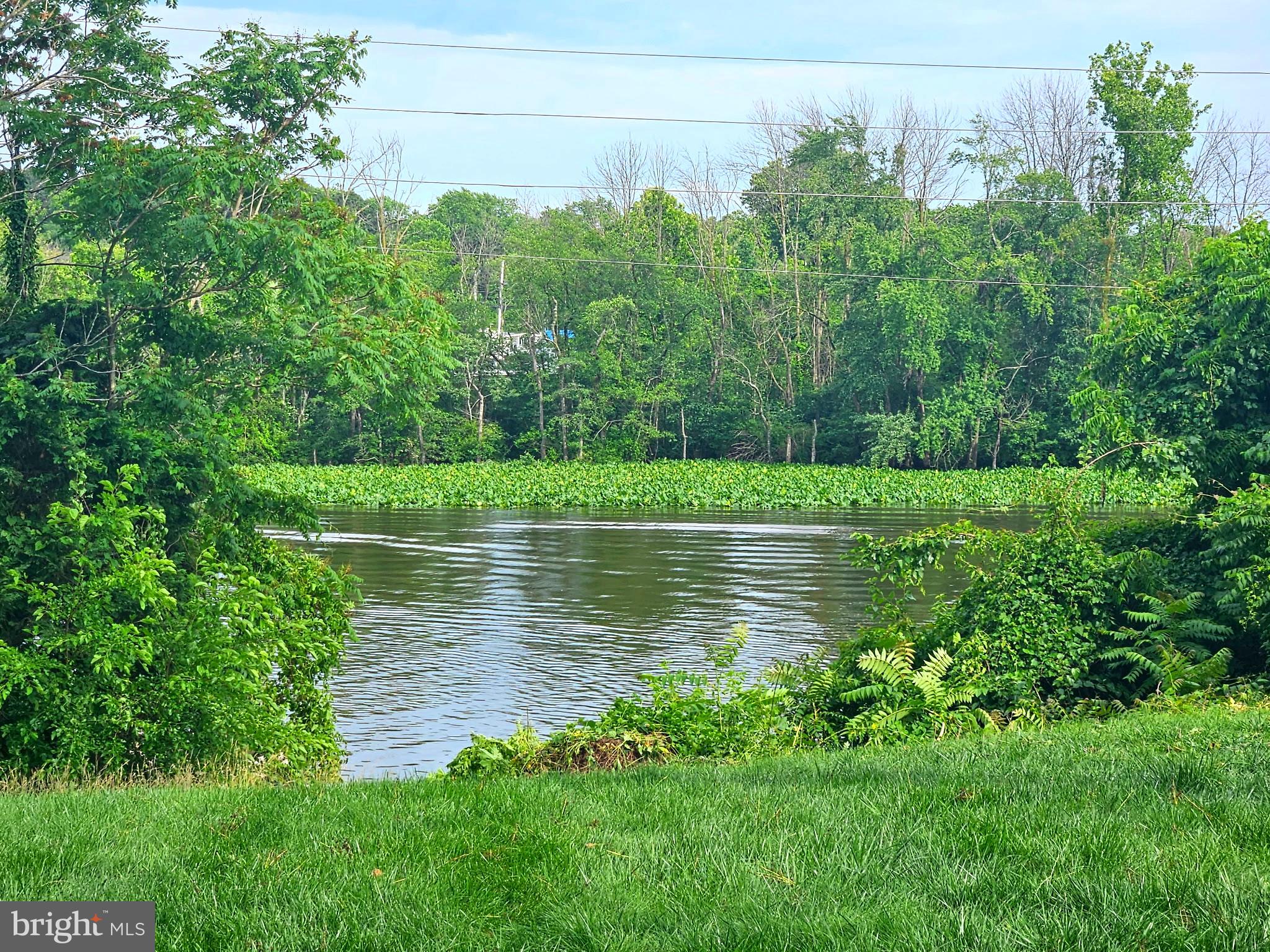 121 S CONWELL STREET