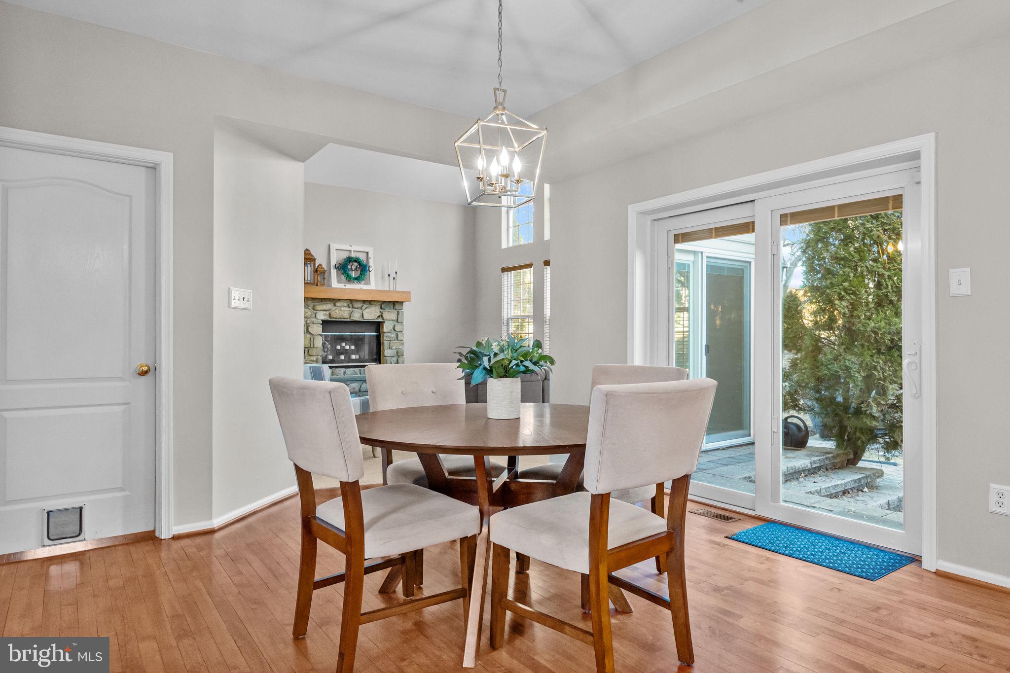 MEADOWBROOK - Residential