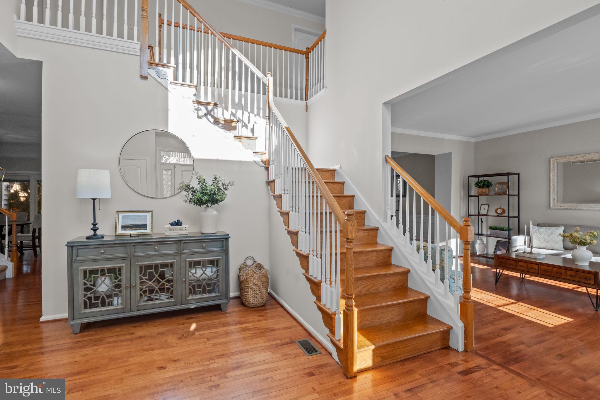 MEADOWBROOK - Residential