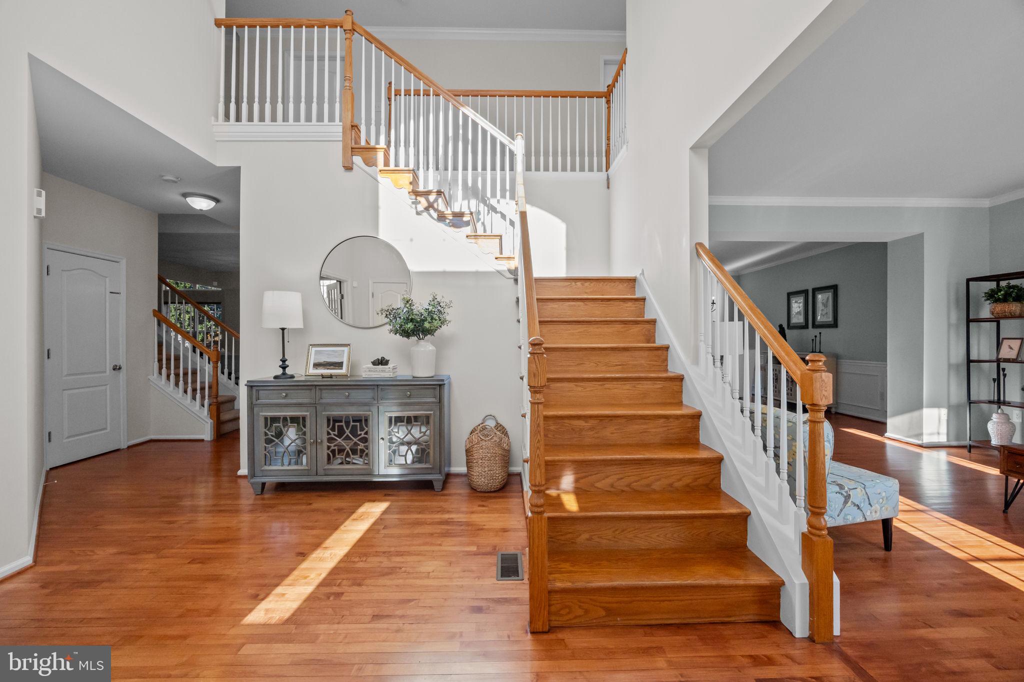 MEADOWBROOK - Residential