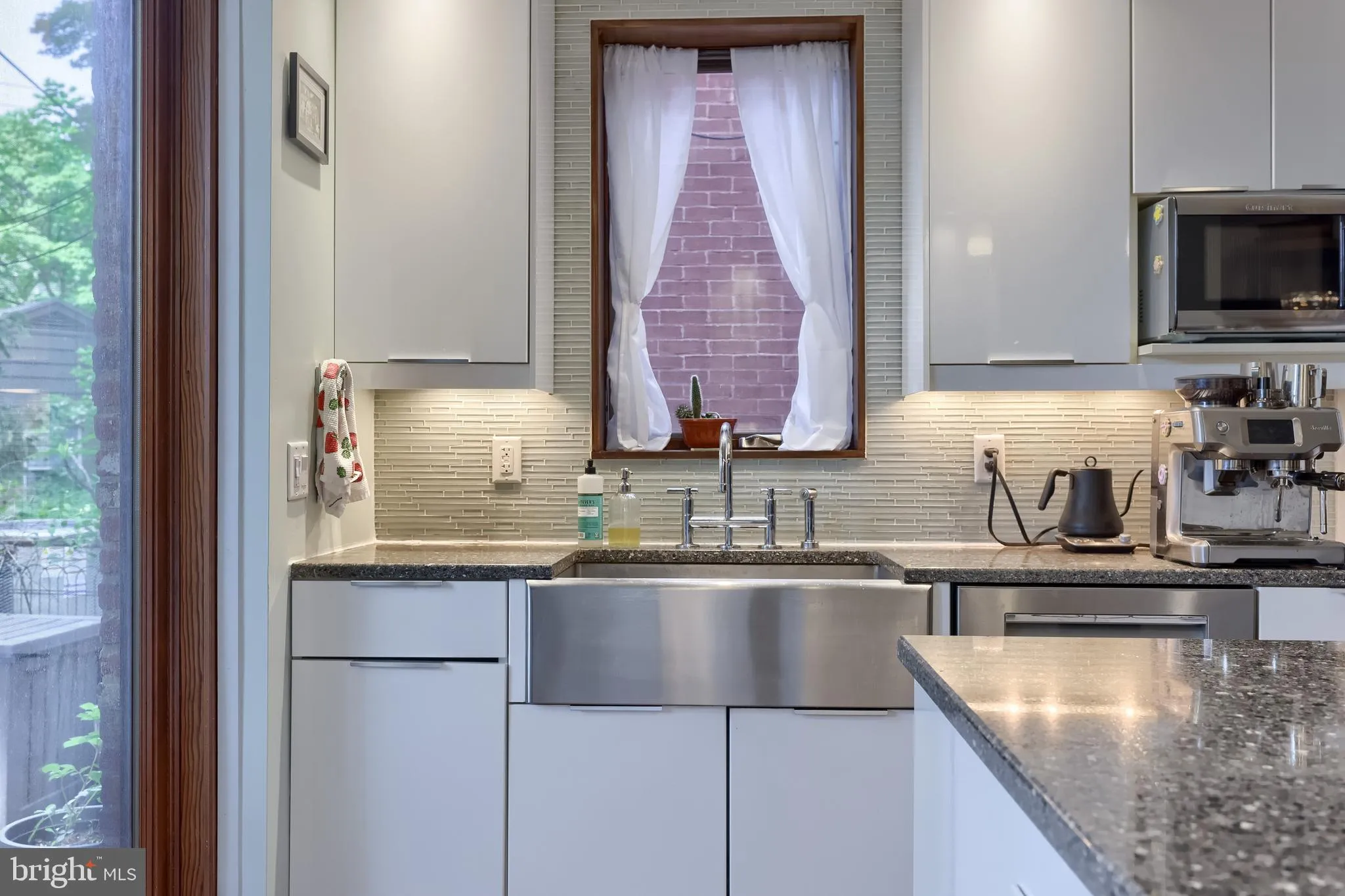 Lancaster, Pennsylvania 17603, United States, 4 Bedrooms Bedrooms, ,2 BathroomsBathrooms,Residential,Active,158912