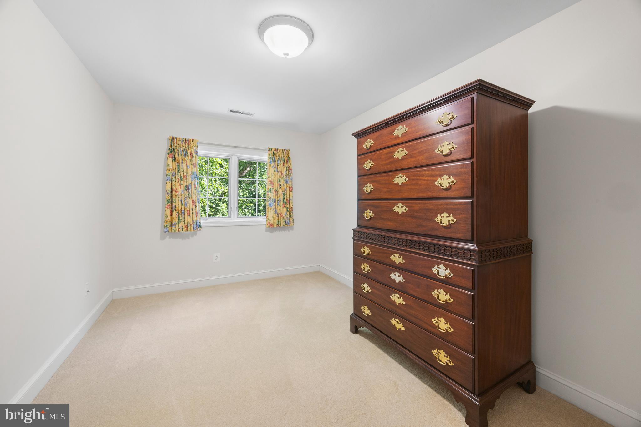 BELVOIR FARMS - Residential