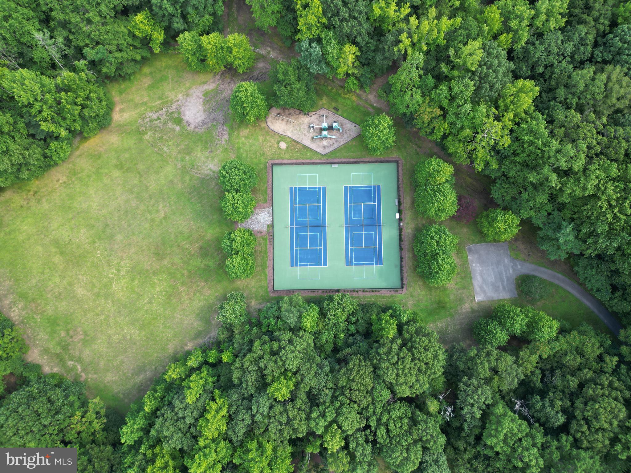 BELVOIR FARMS - Residential