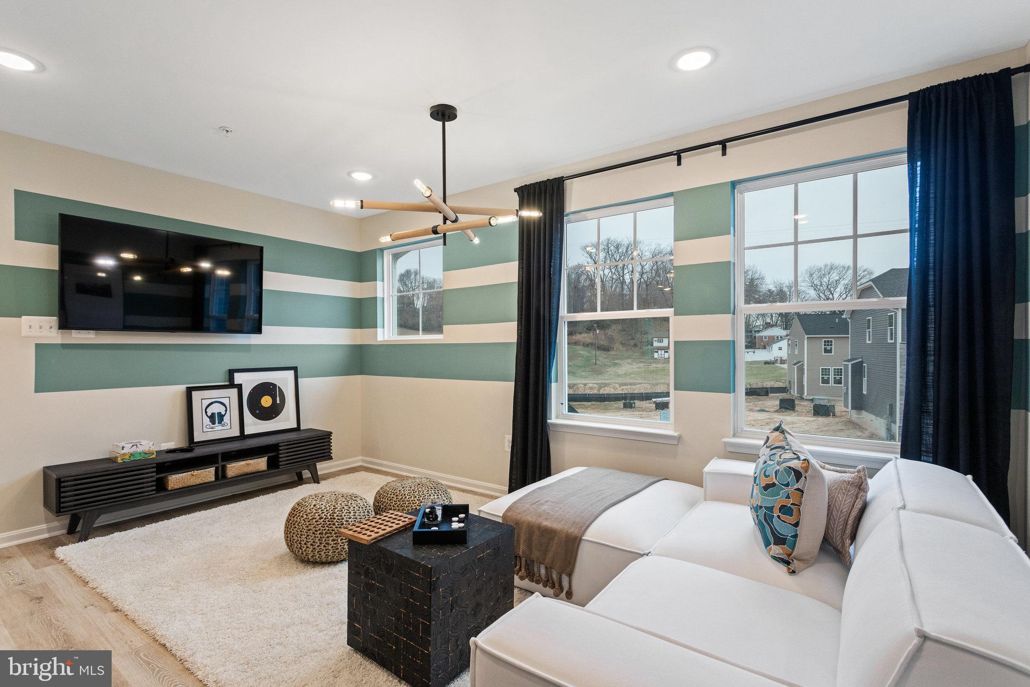 GRACE MEADOWS - Residential