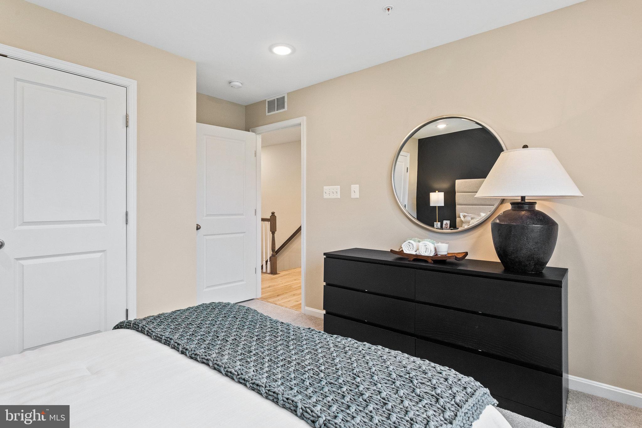 GRACE MEADOWS - Residential