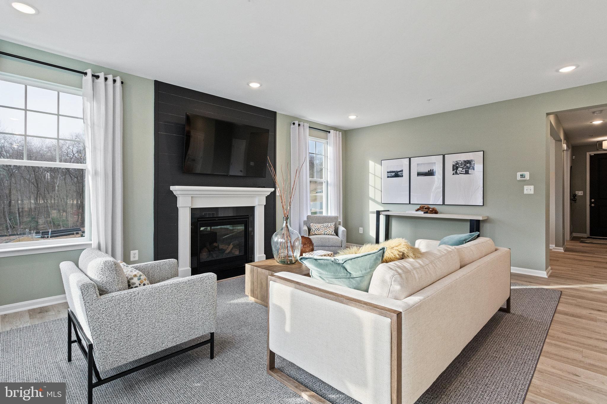 GRACE MEADOWS - Residential