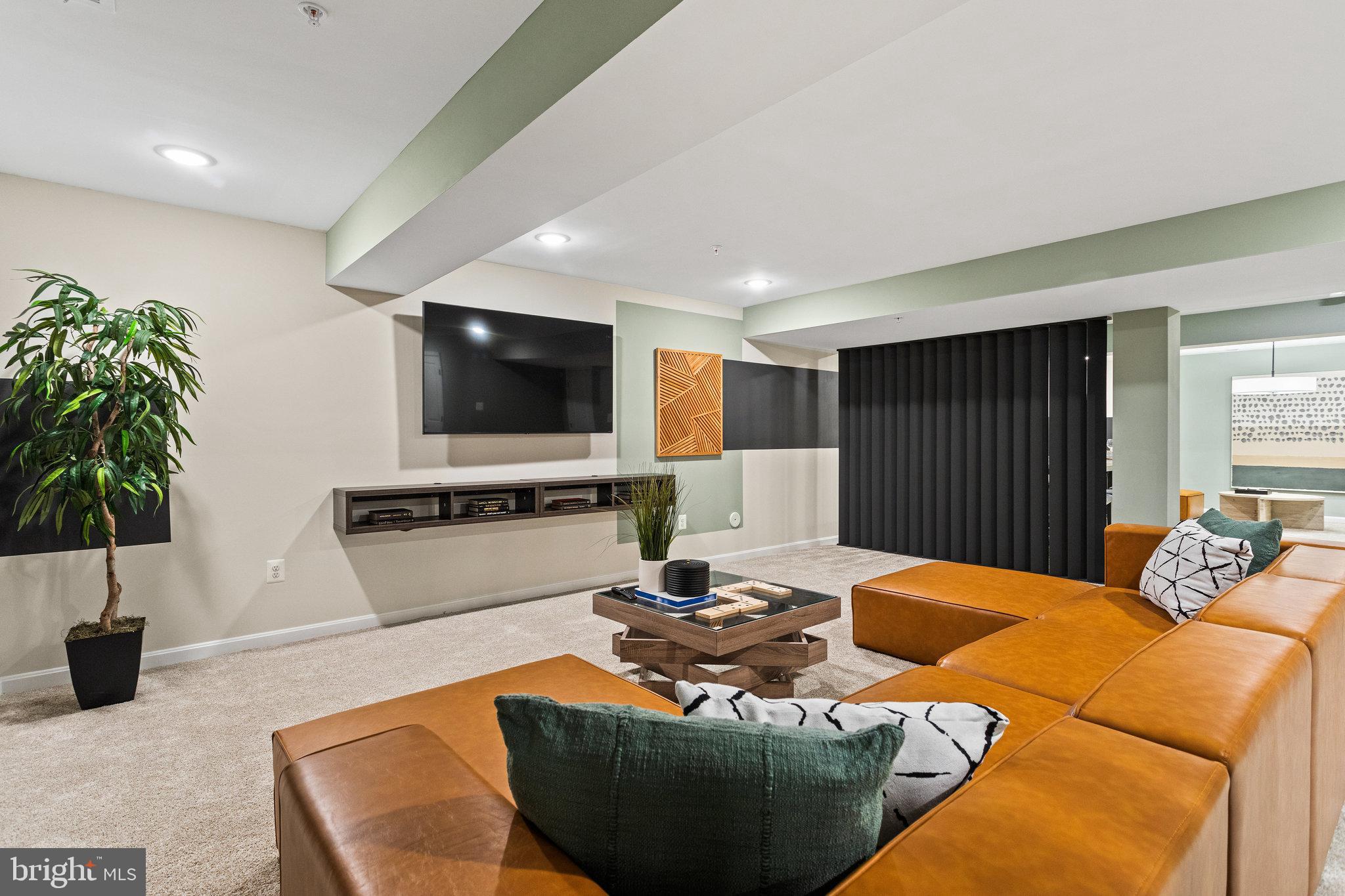 GRACE MEADOWS - Residential