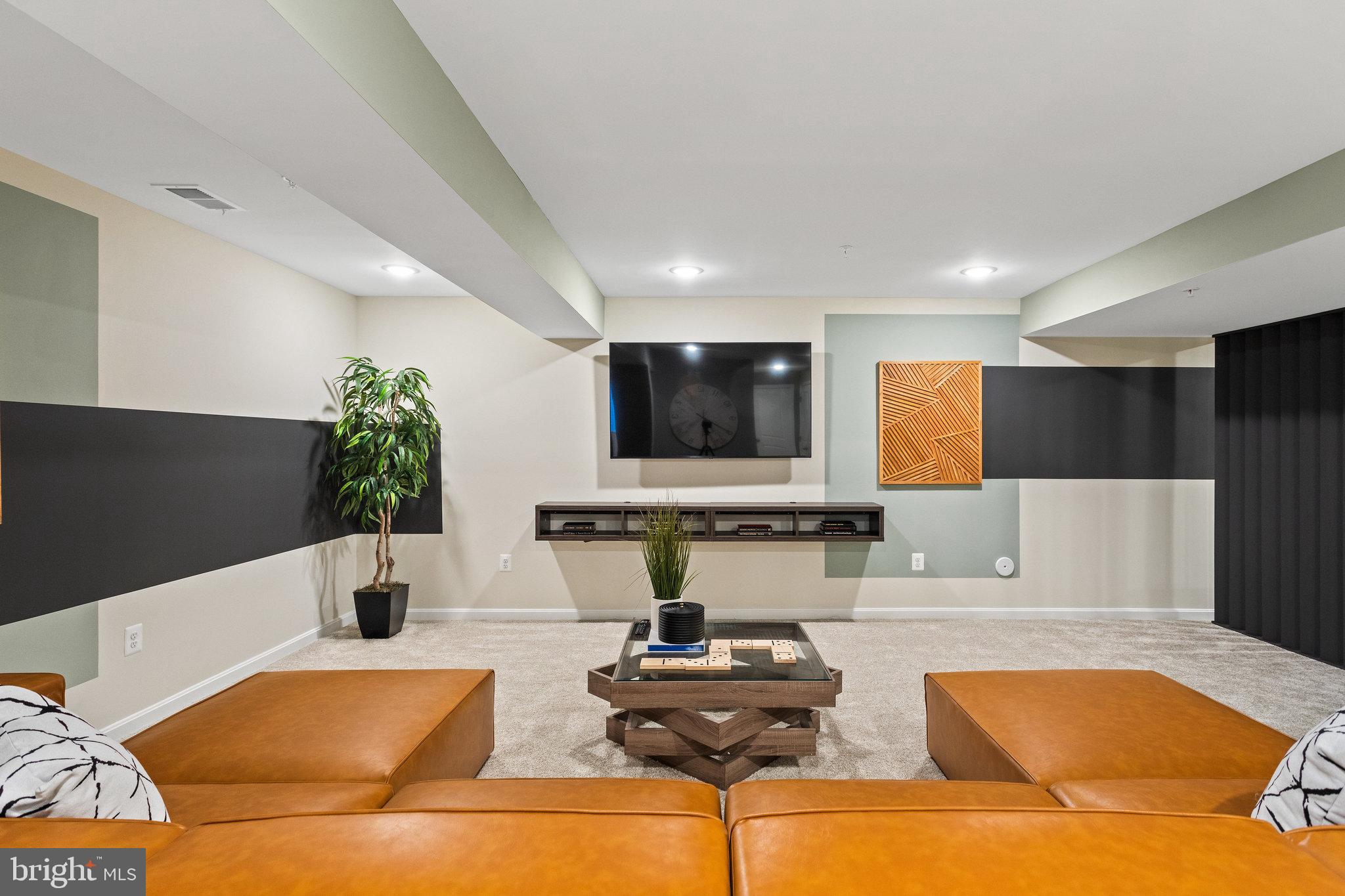 GRACE MEADOWS - Residential