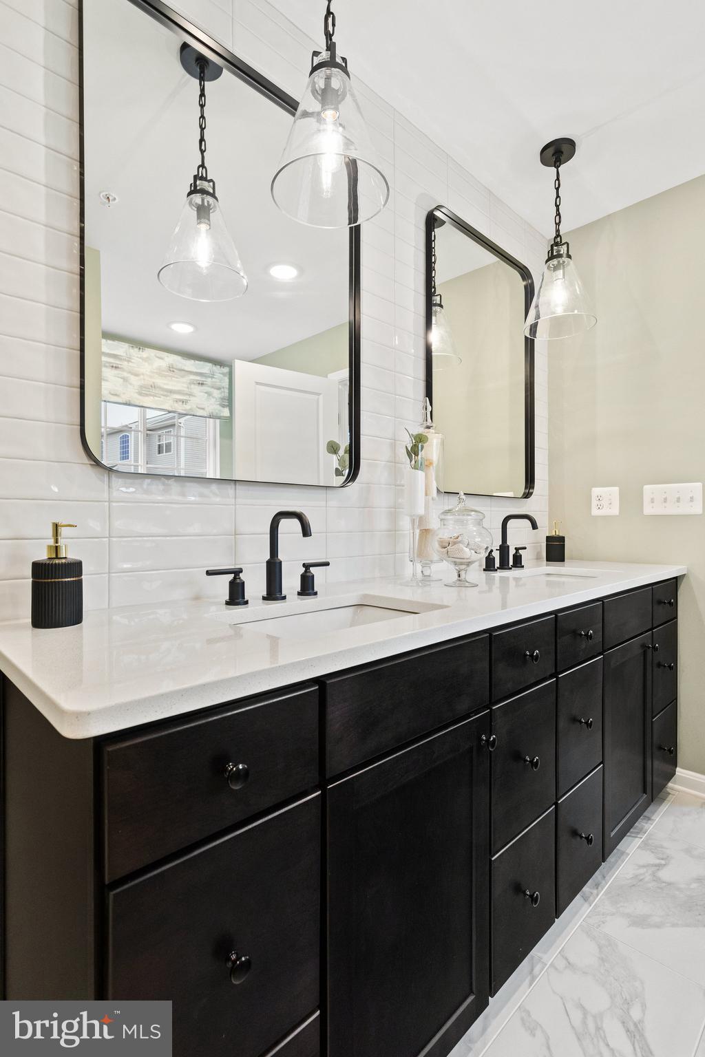 GRACE MEADOWS - Residential