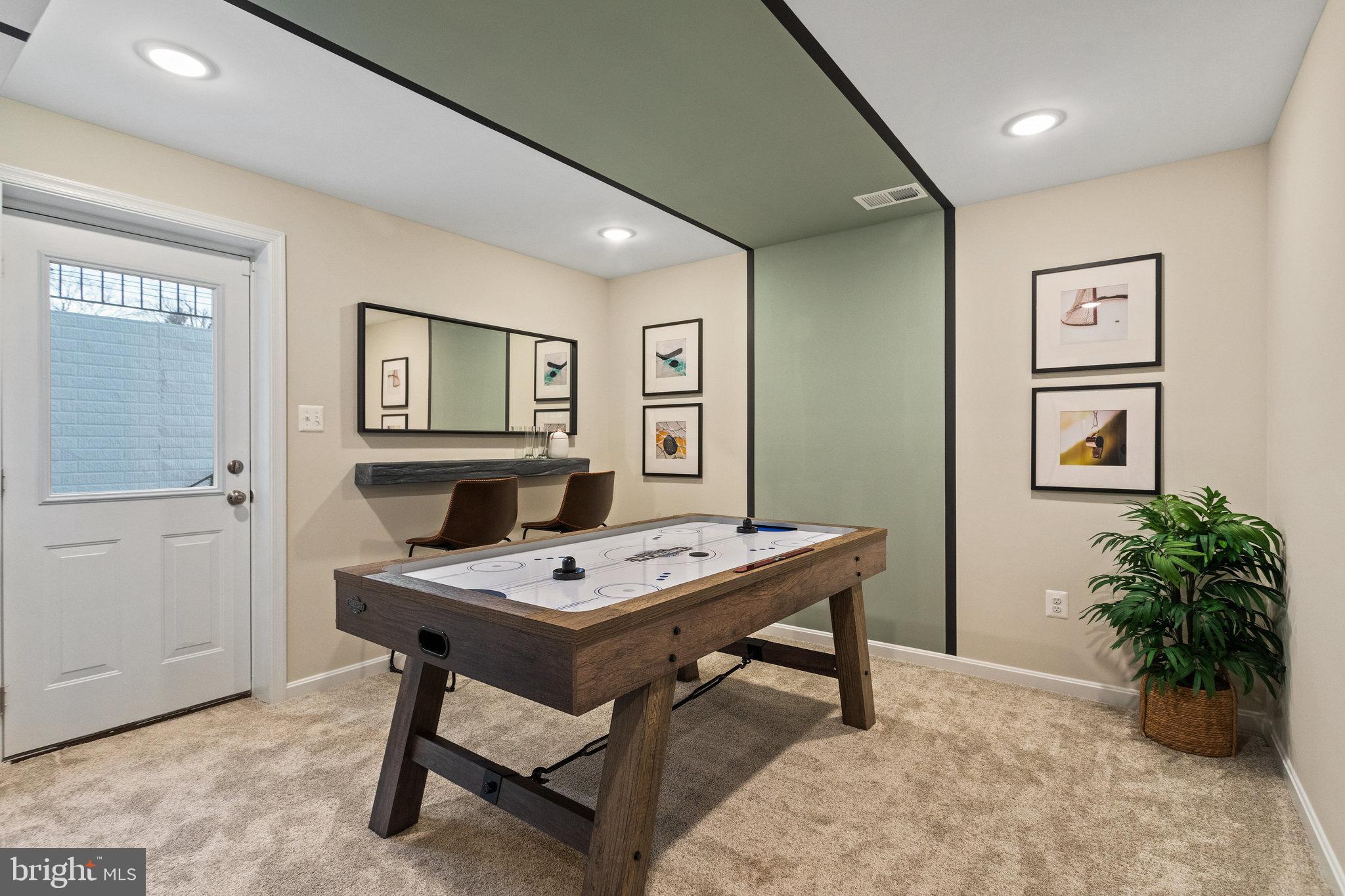 GRACE MEADOWS - Residential