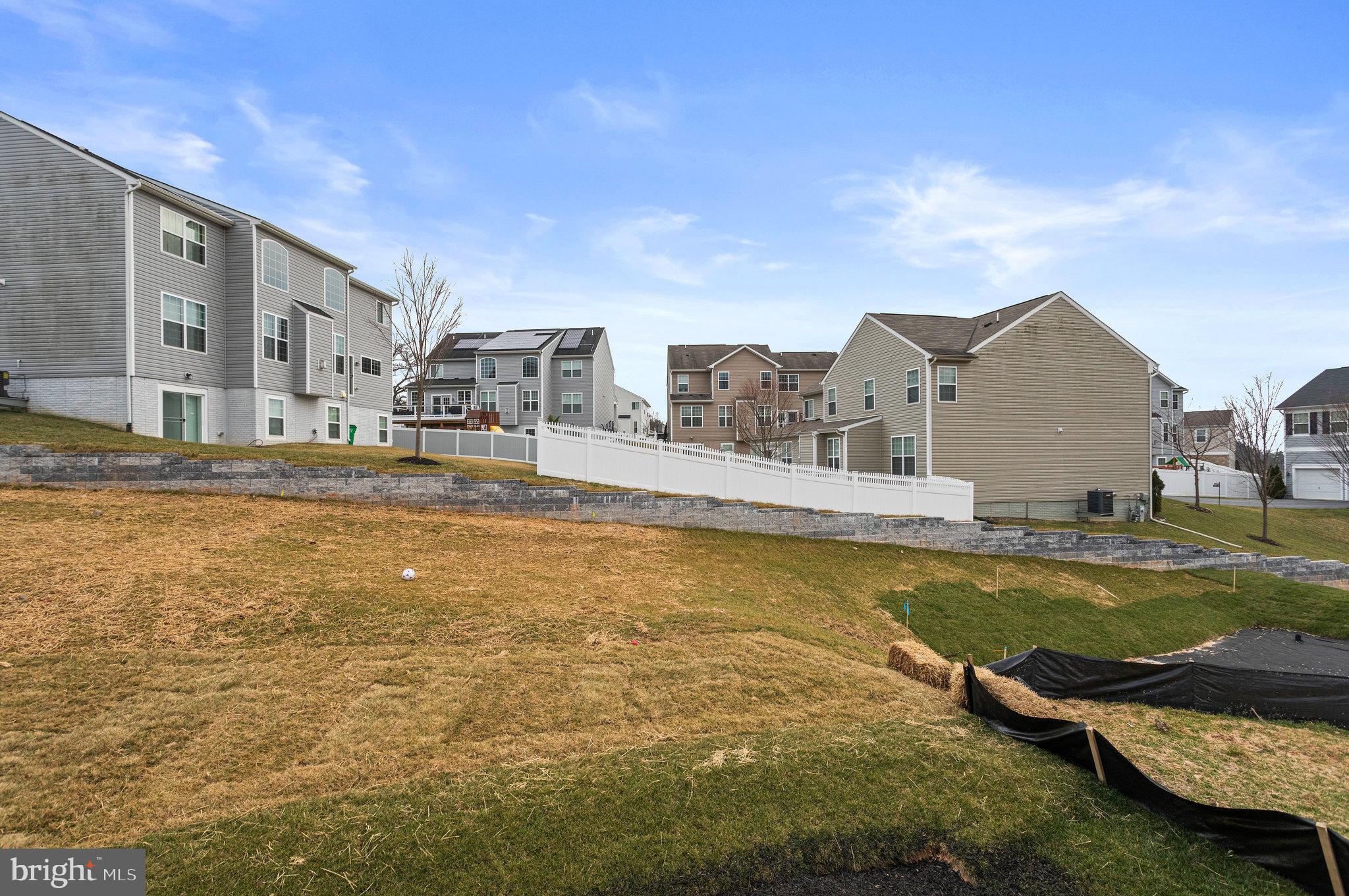 GRACE MEADOWS - Residential