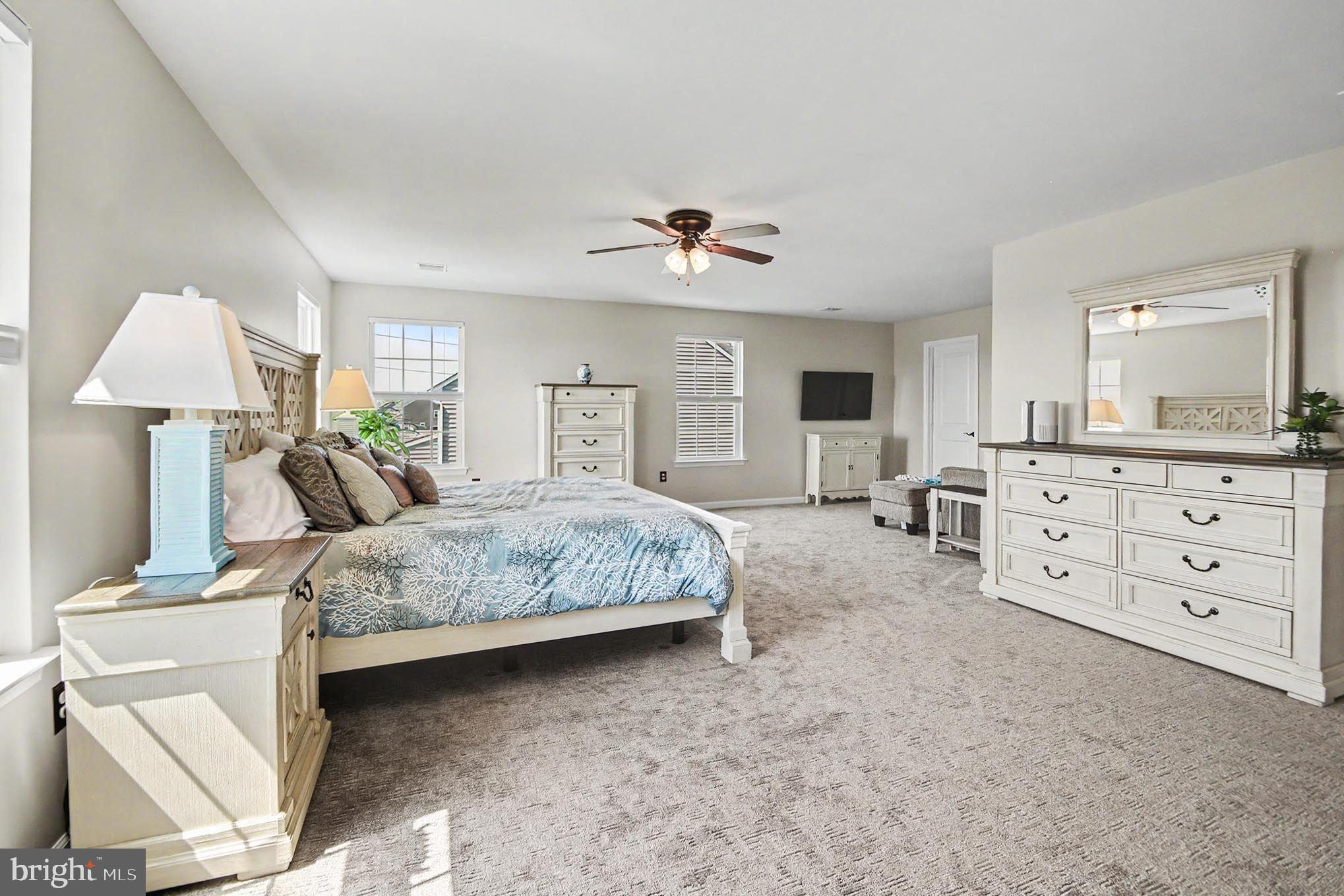 PRES AT MONTGOMERY - Residential