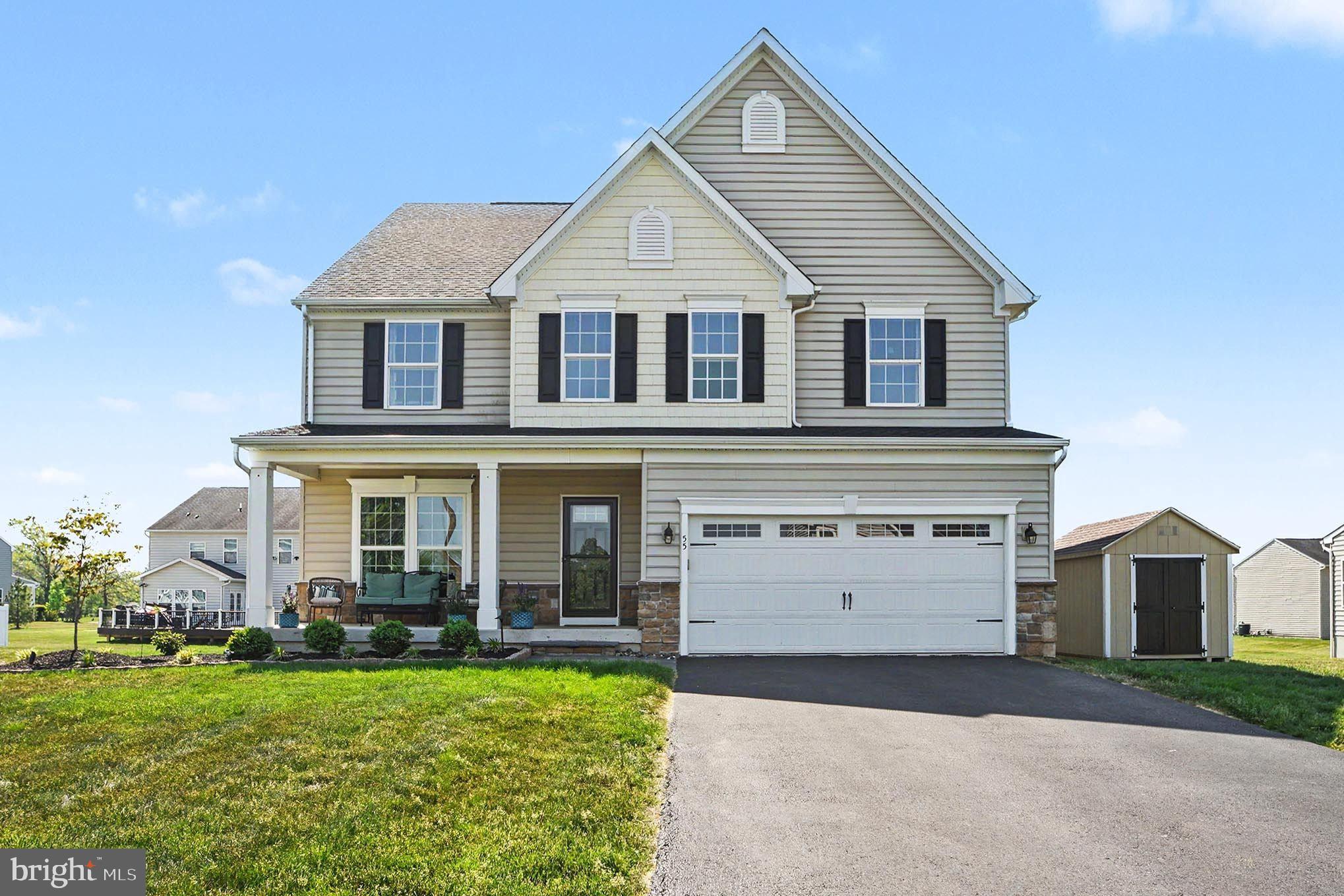 PRES AT MONTGOMERY - Residential