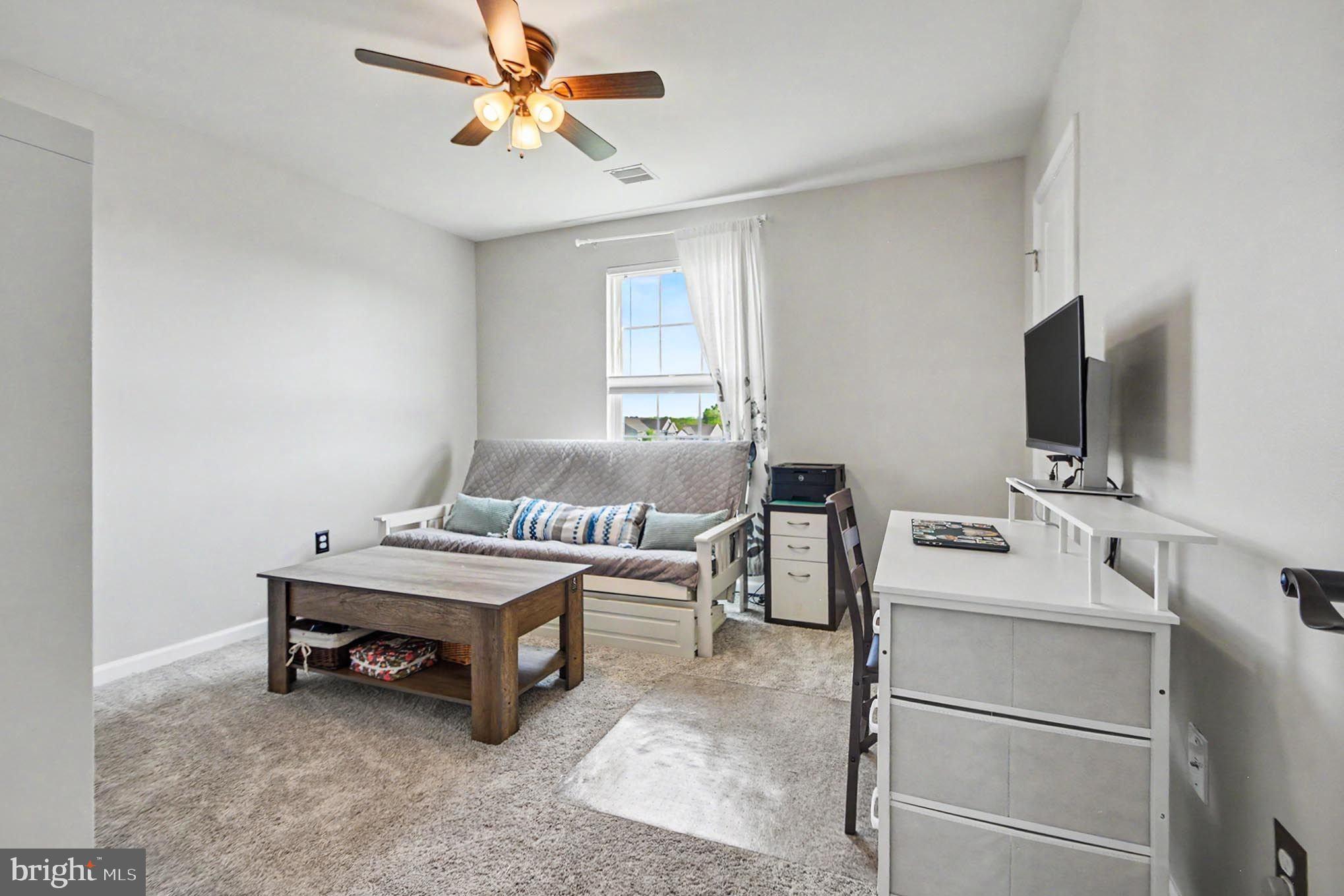 PRES AT MONTGOMERY - Residential