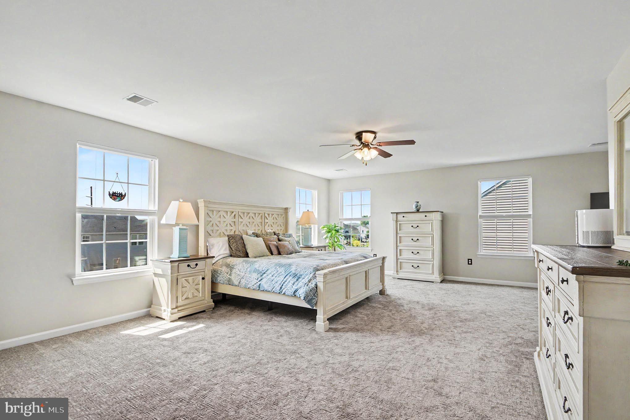 PRES AT MONTGOMERY - Residential