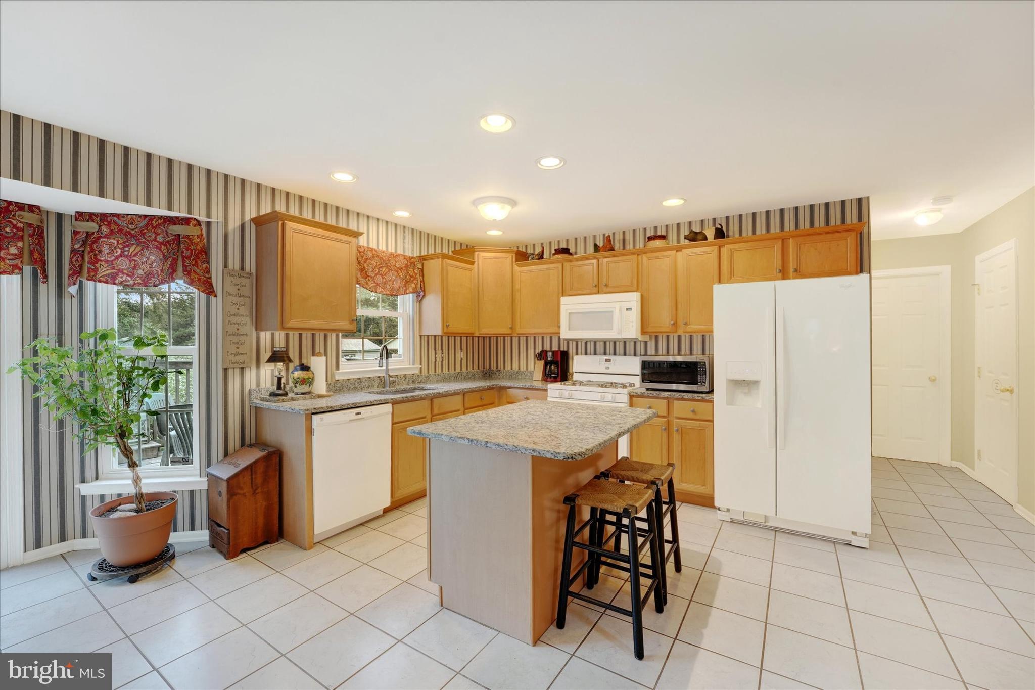 2 GARDENIA BOULEVARD