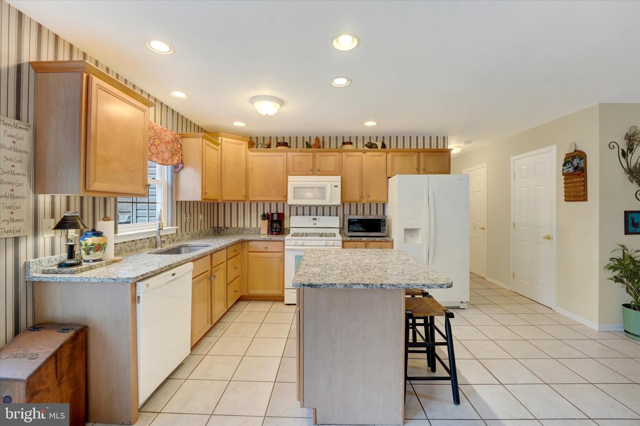 2 GARDENIA BOULEVARD