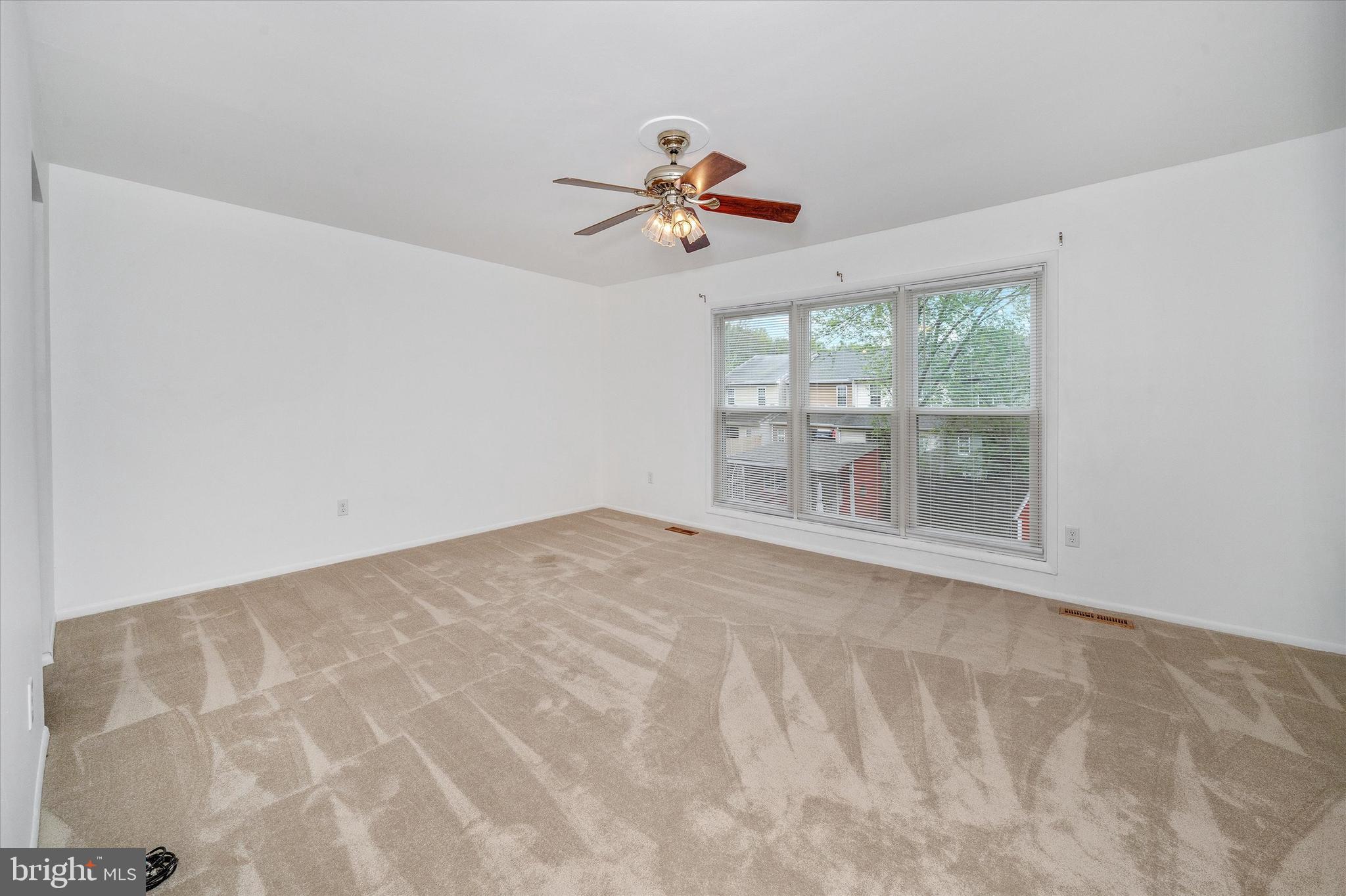 WHITE CHAPEL - Residential