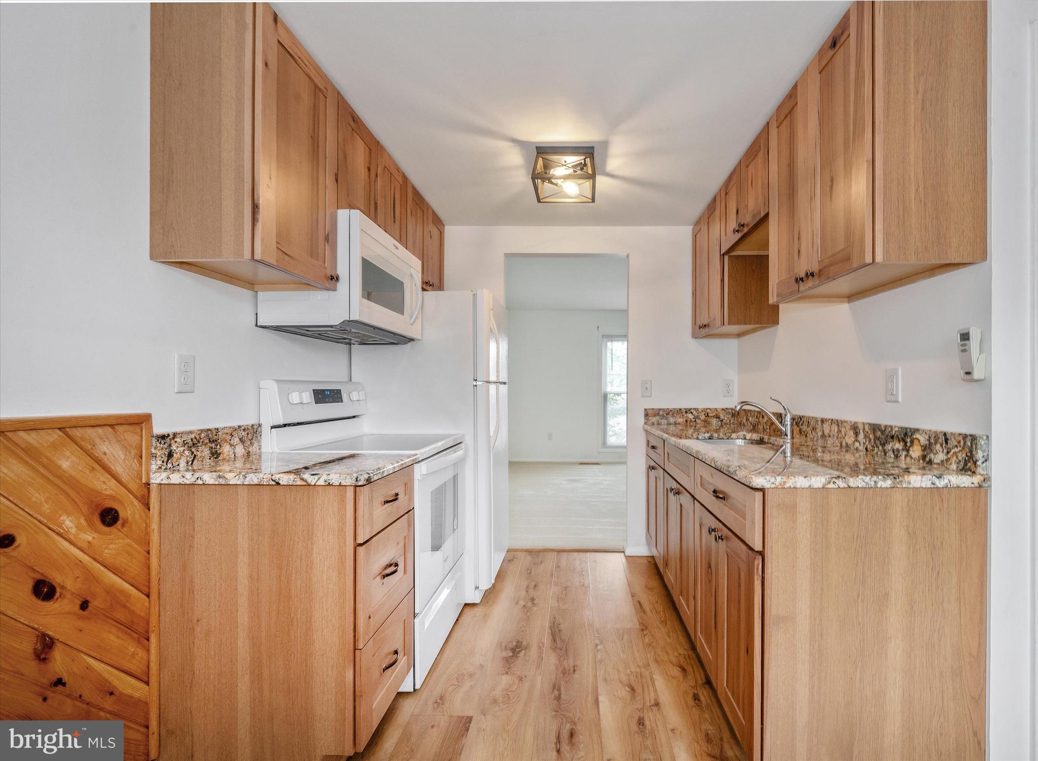 WHITE CHAPEL - Residential