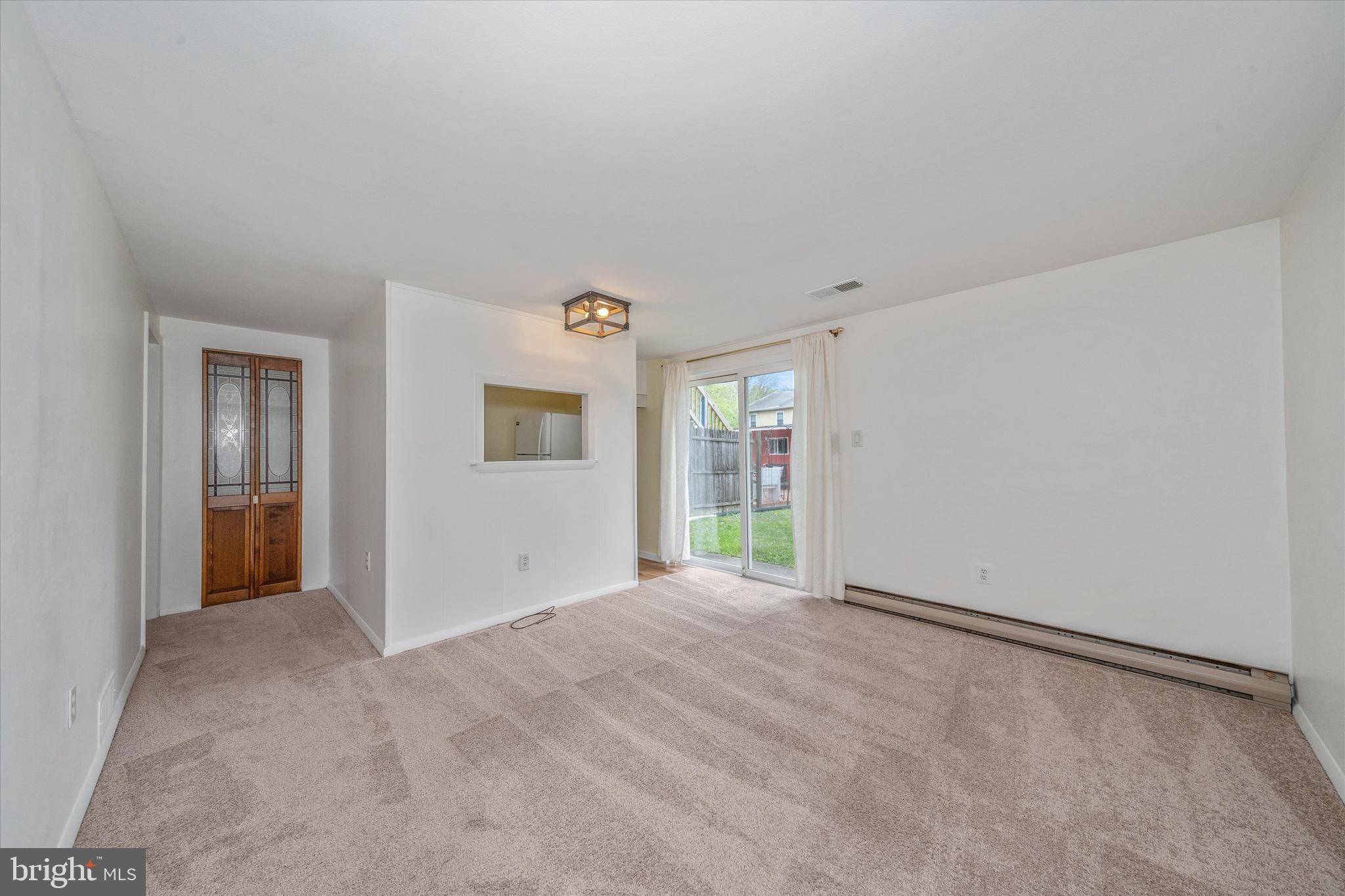 WHITE CHAPEL - Residential