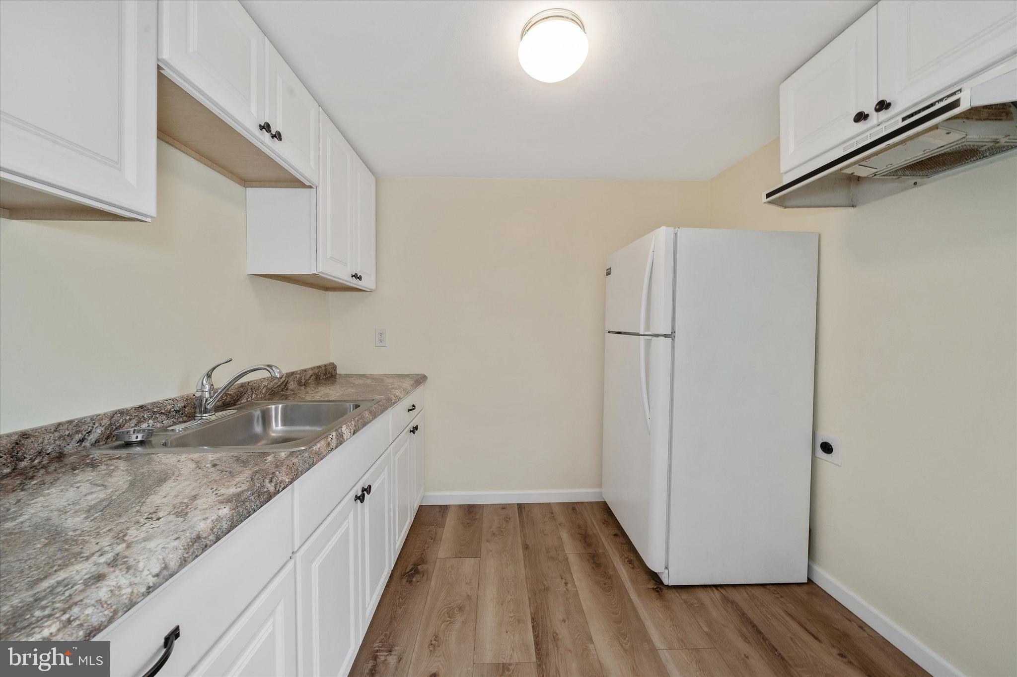 WHITE CHAPEL - Residential