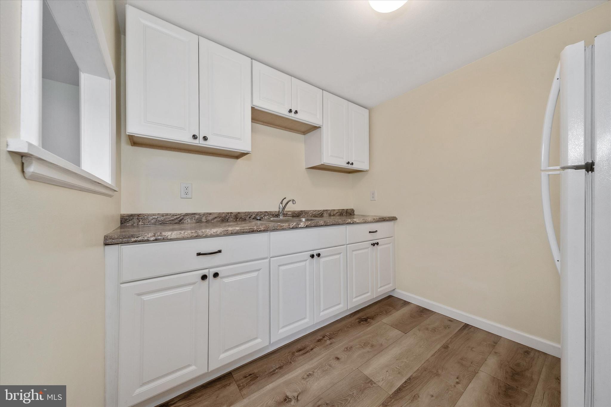 WHITE CHAPEL - Residential