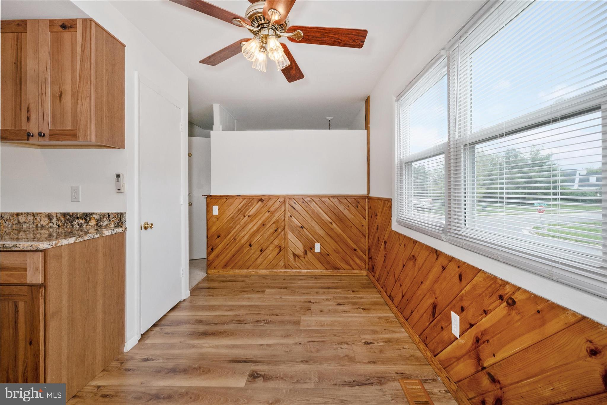 WHITE CHAPEL - Residential