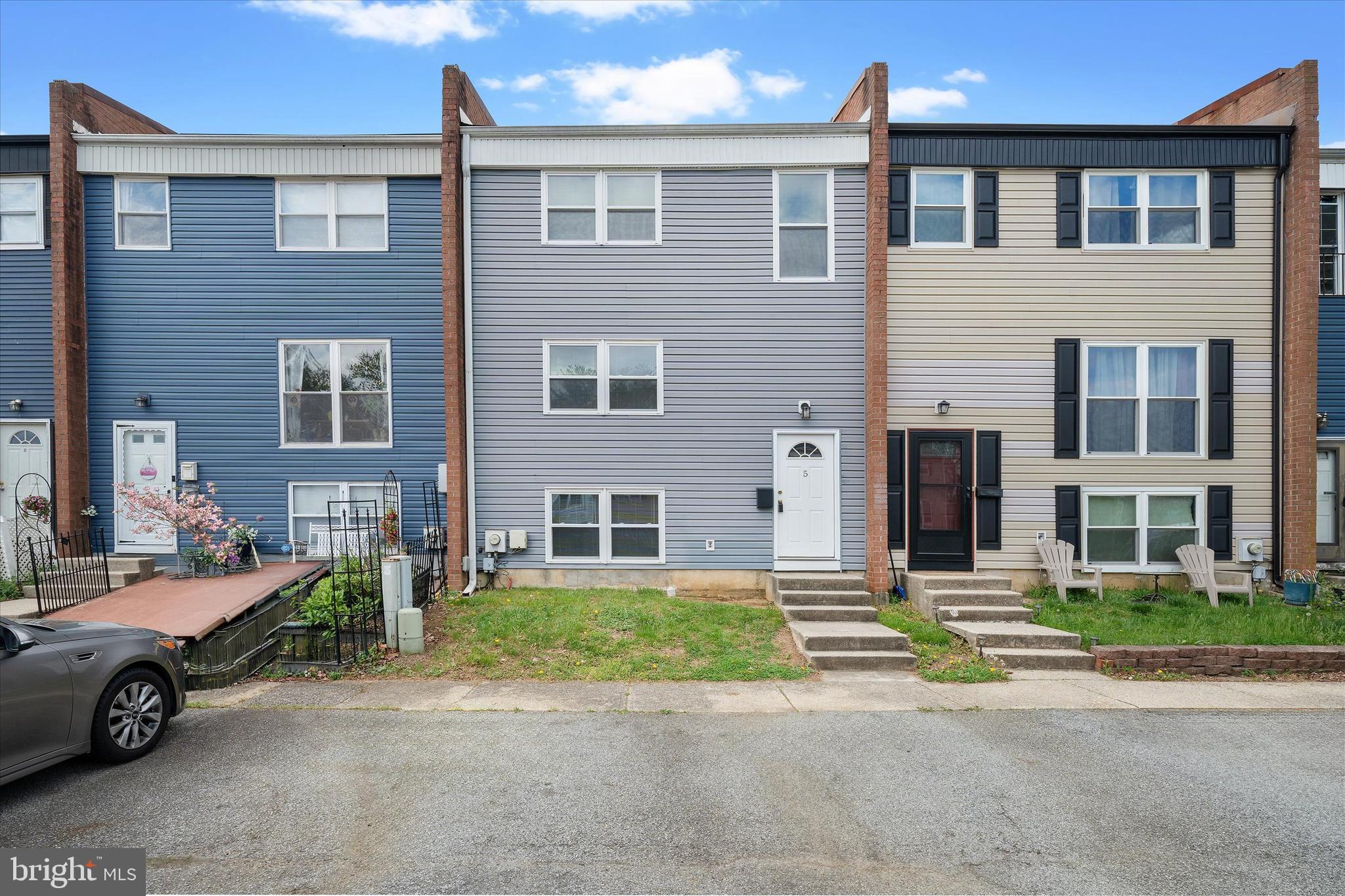 WHITE CHAPEL - Residential